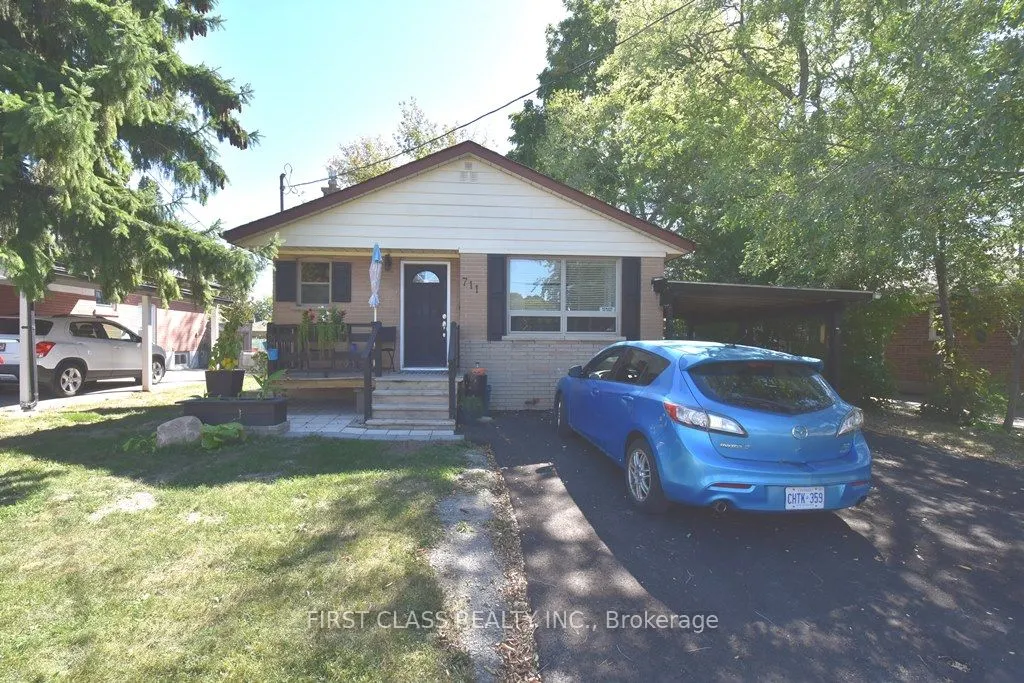 711 Dunlop Street W, #Basement
