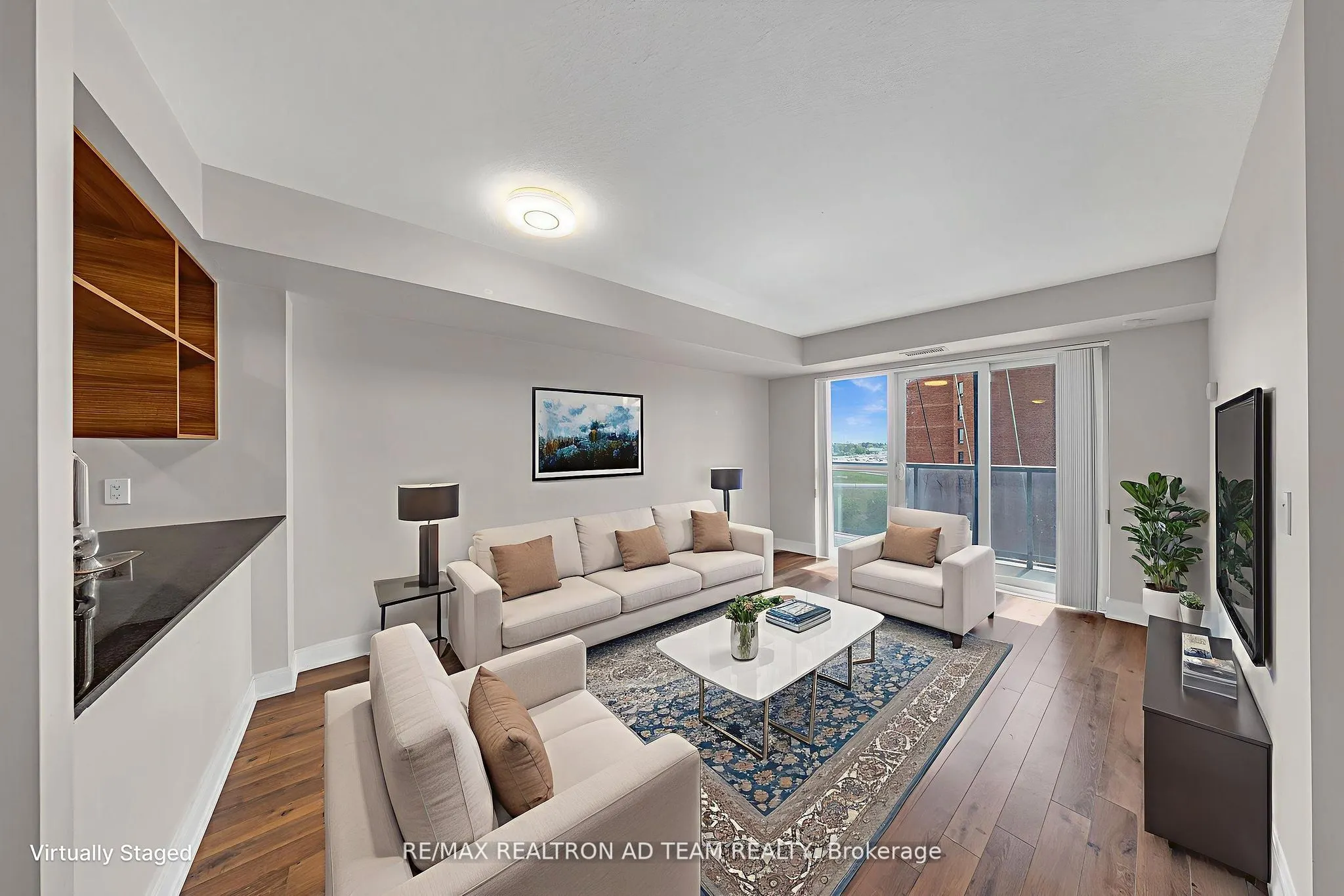 125 Village Green Square, #706