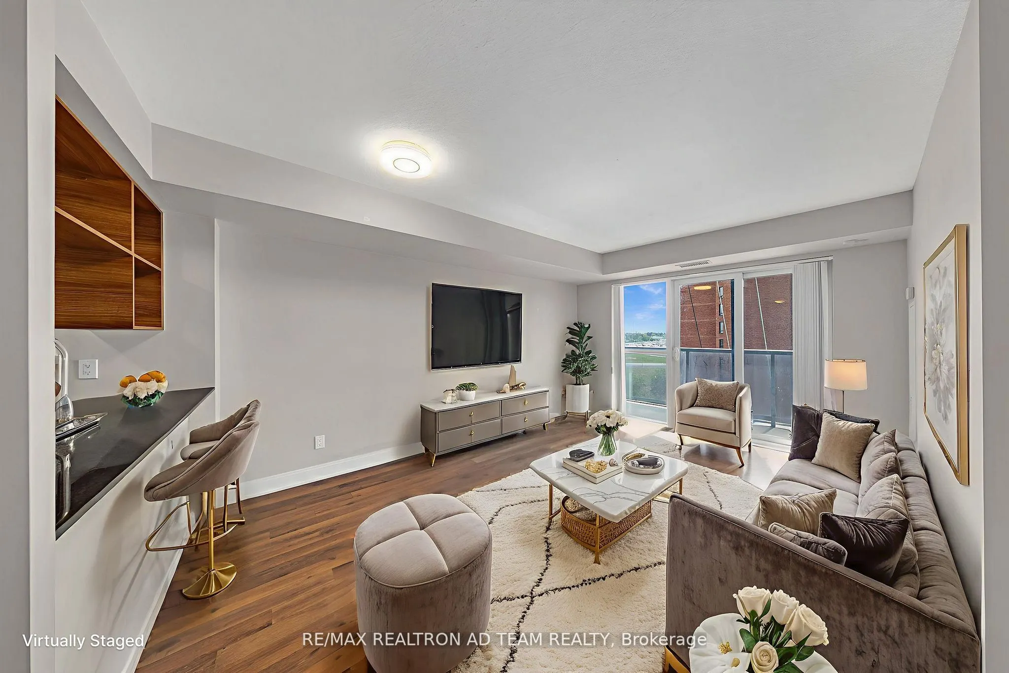 125 Village Green Square, #706