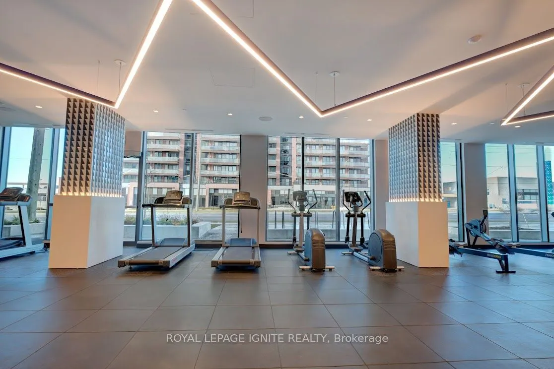 2545 Simcoe Street N, #512