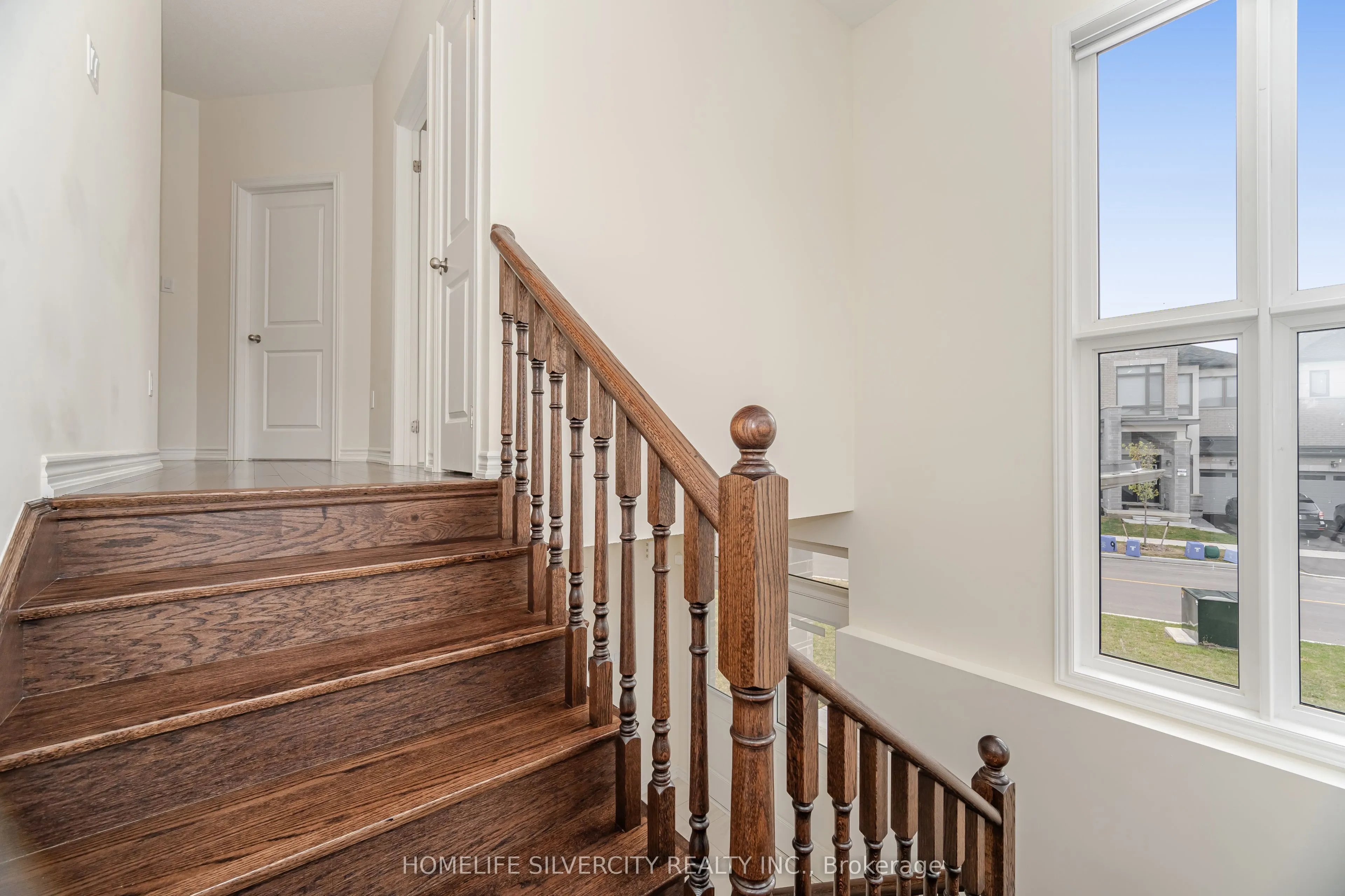 1 Armilia Place