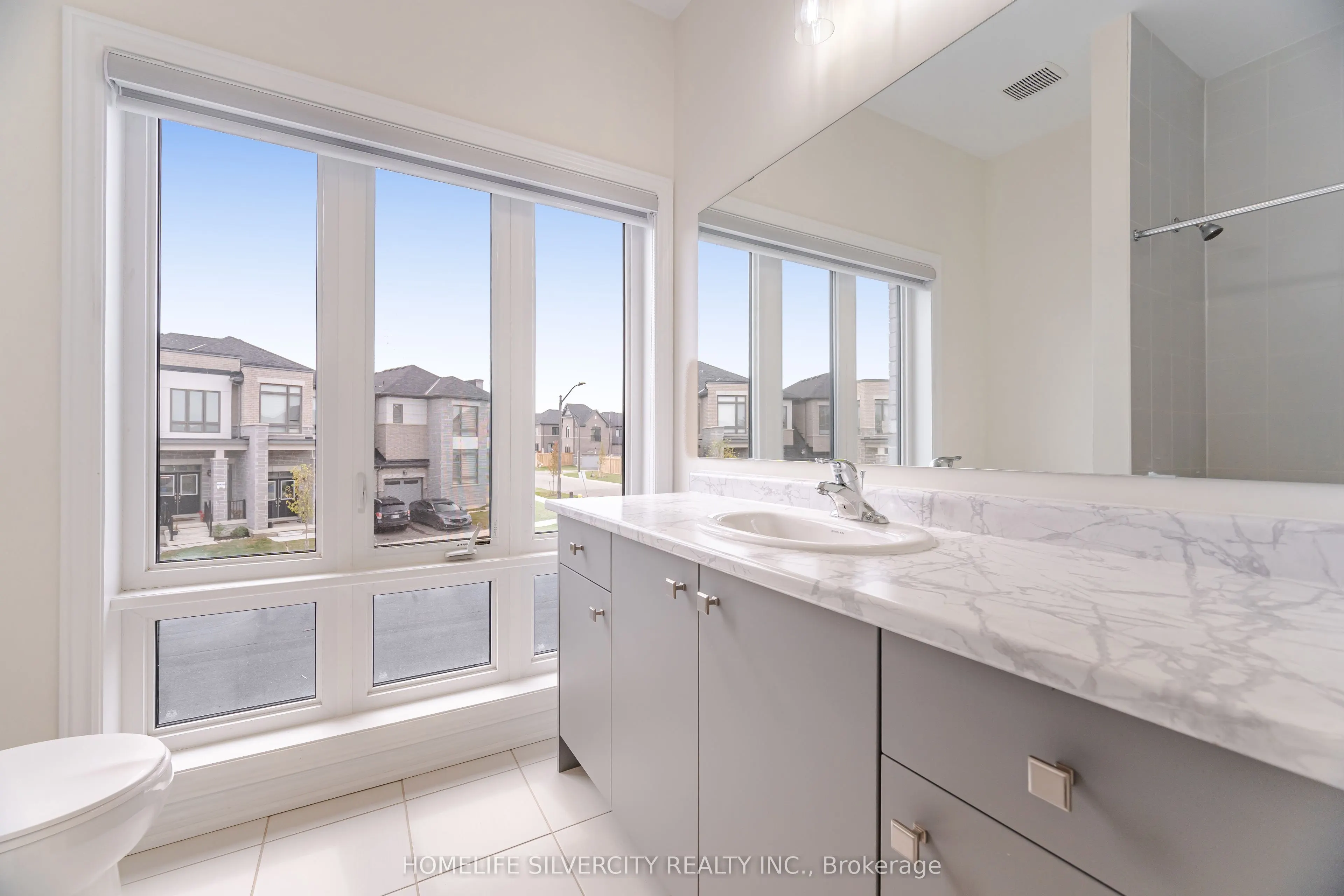 1 Armilia Place