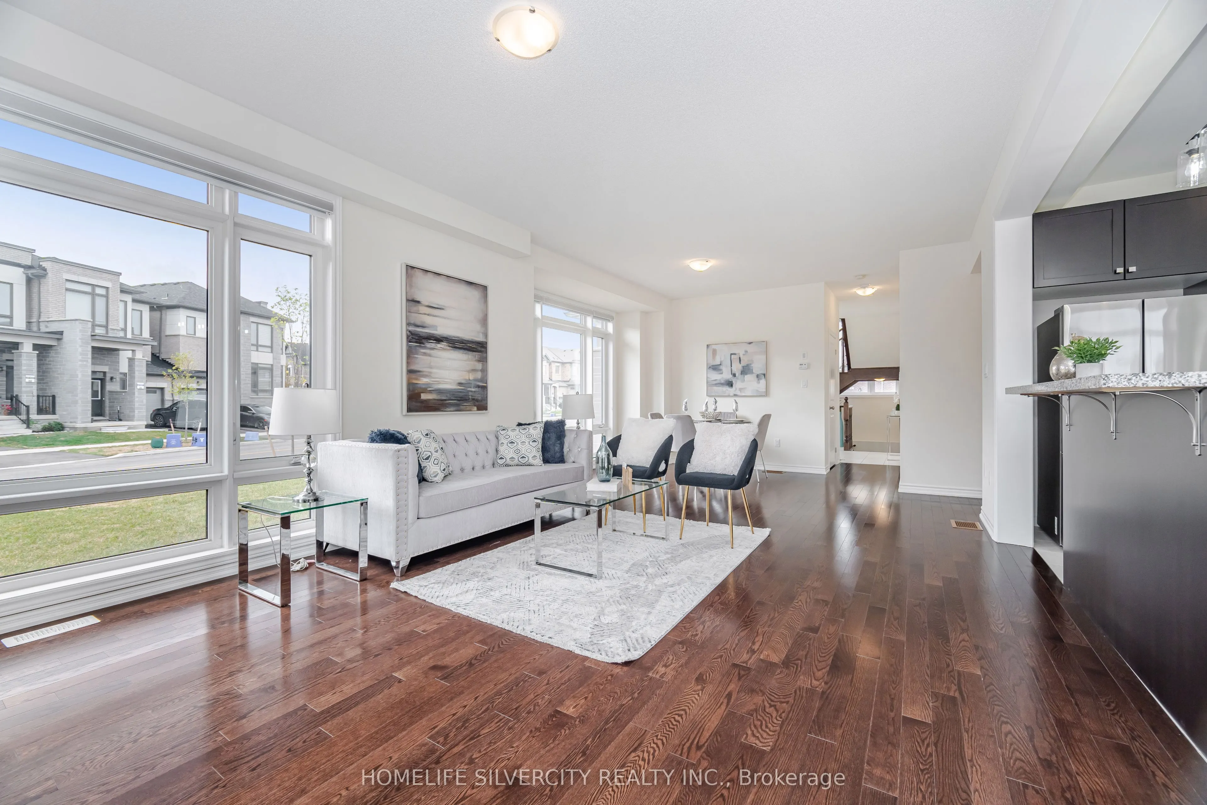 1 Armilia Place