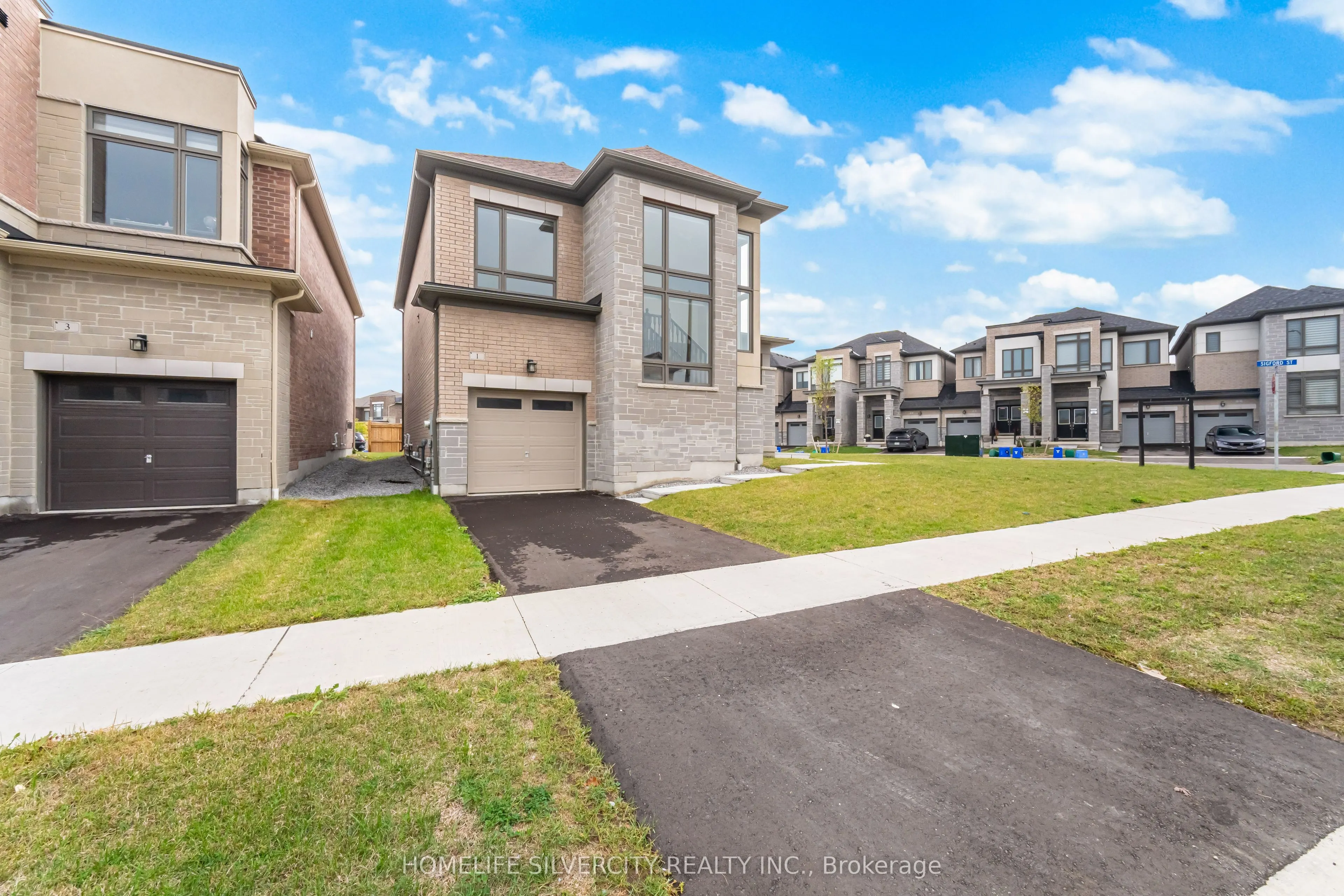 1 Armilia Place