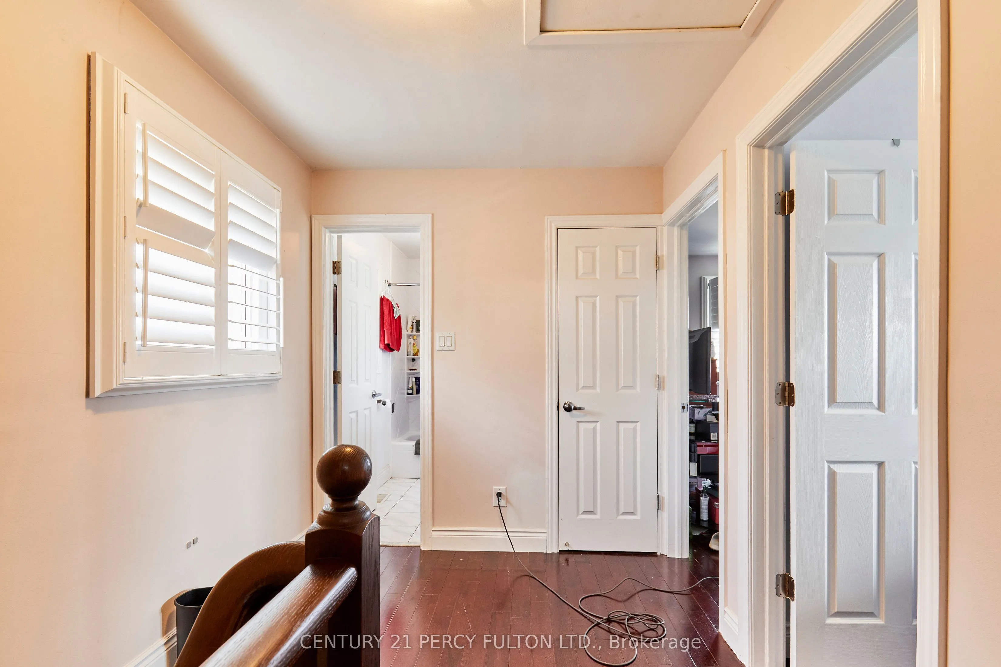 1349 Somerville Street E