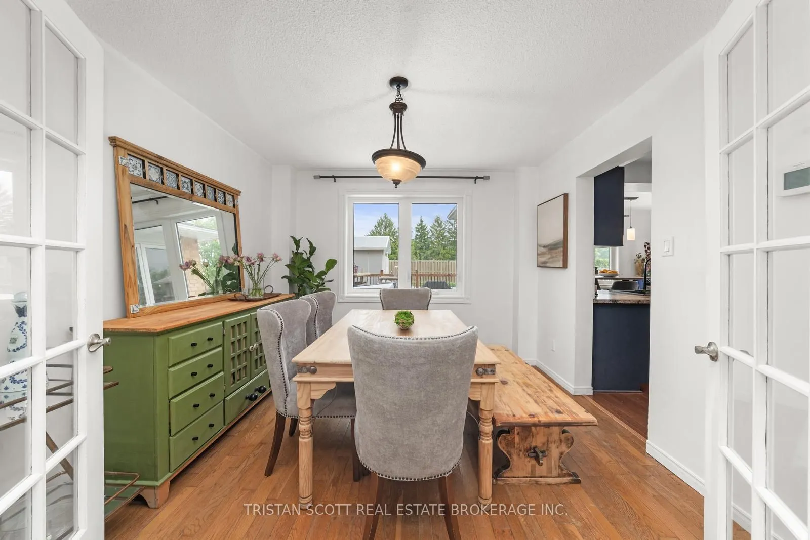 27 Ingleborough Drive
