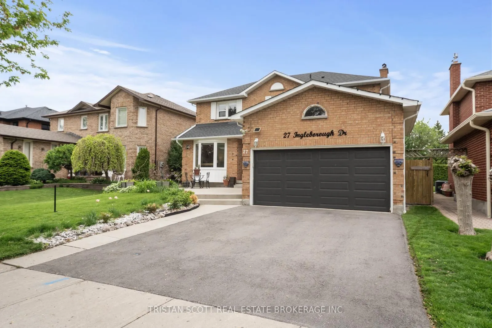 27 Ingleborough Drive