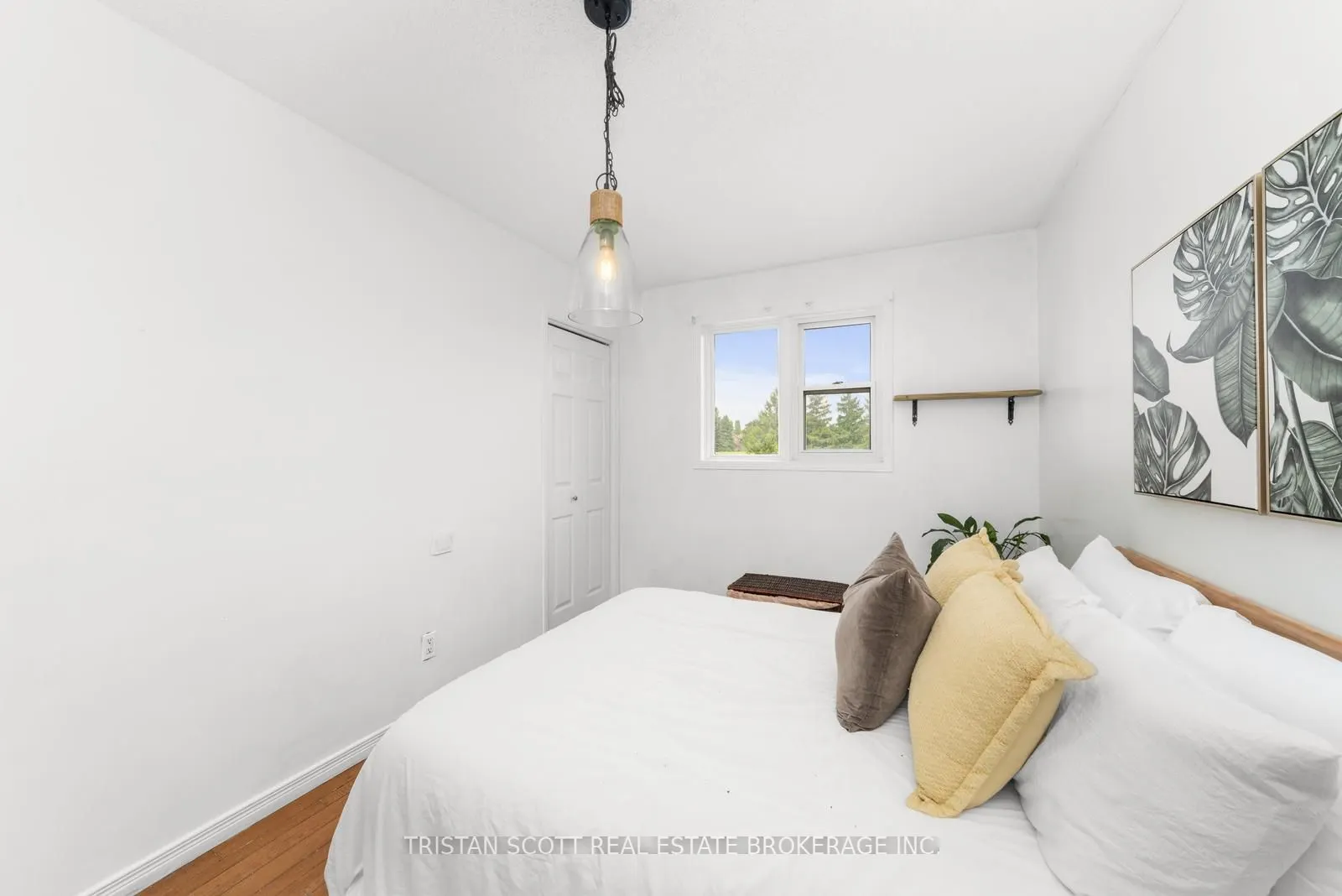 27 Ingleborough Drive