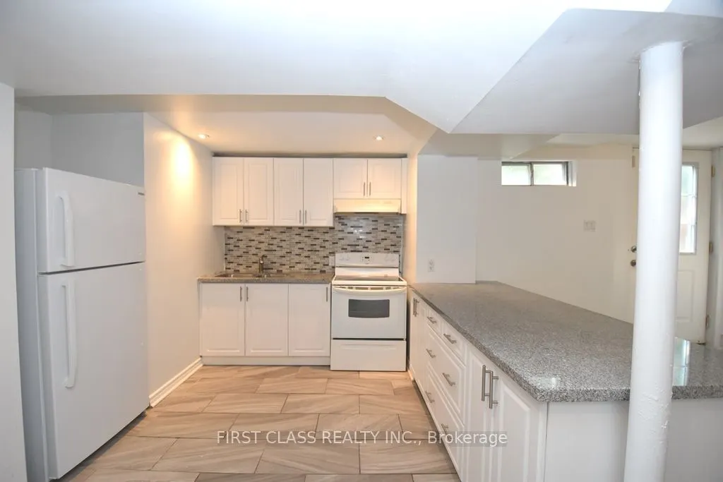 15 Carle Crescent, #bsmt