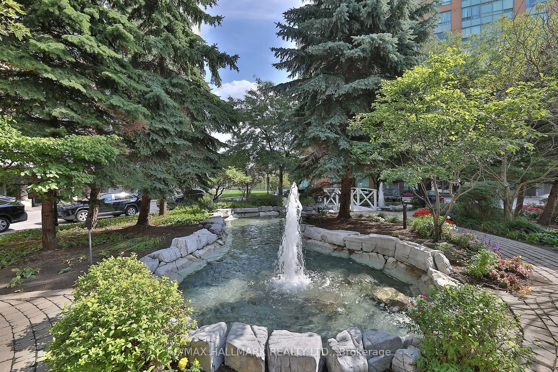 125 Omni Drive, #929