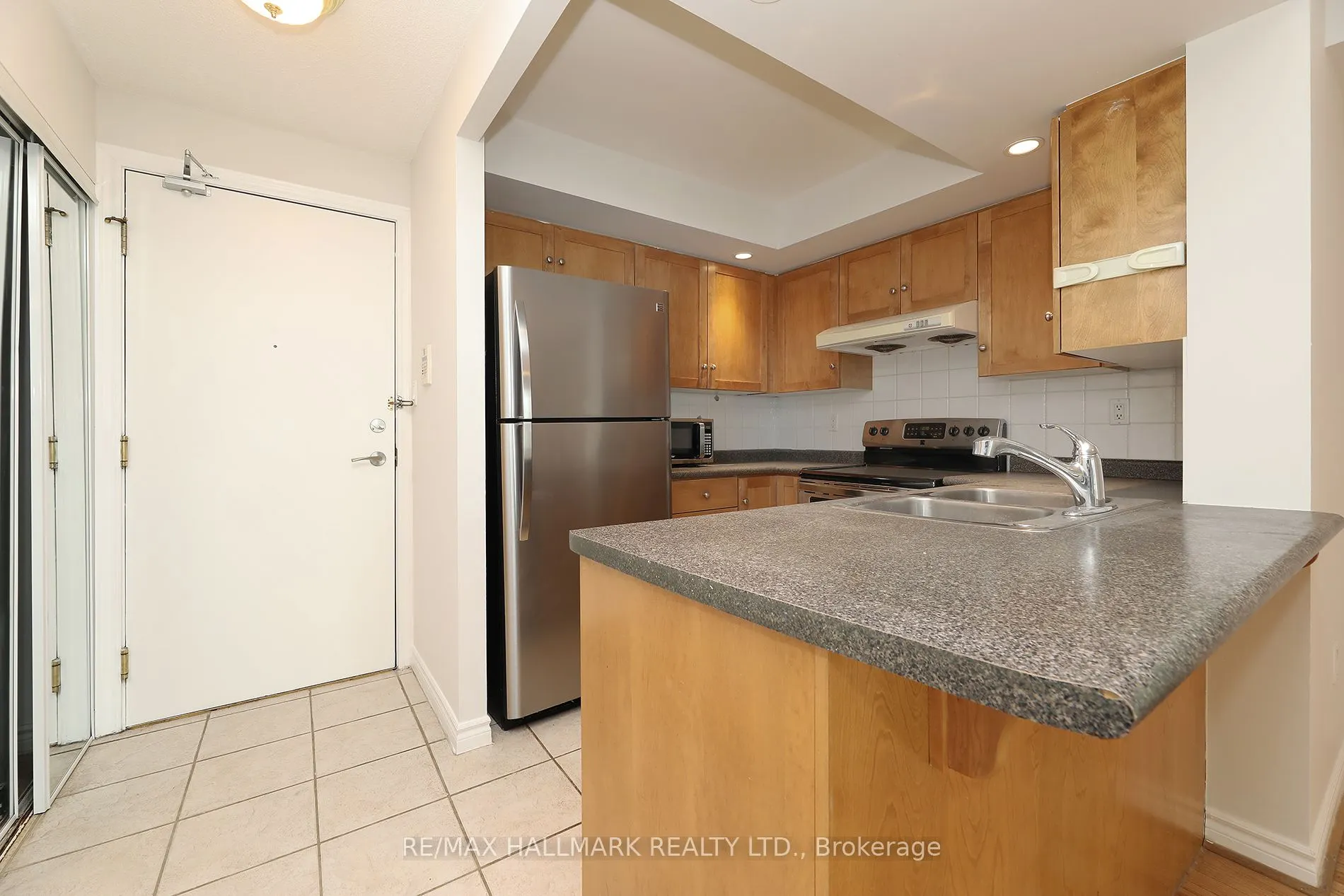 125 Omni Drive, #929
