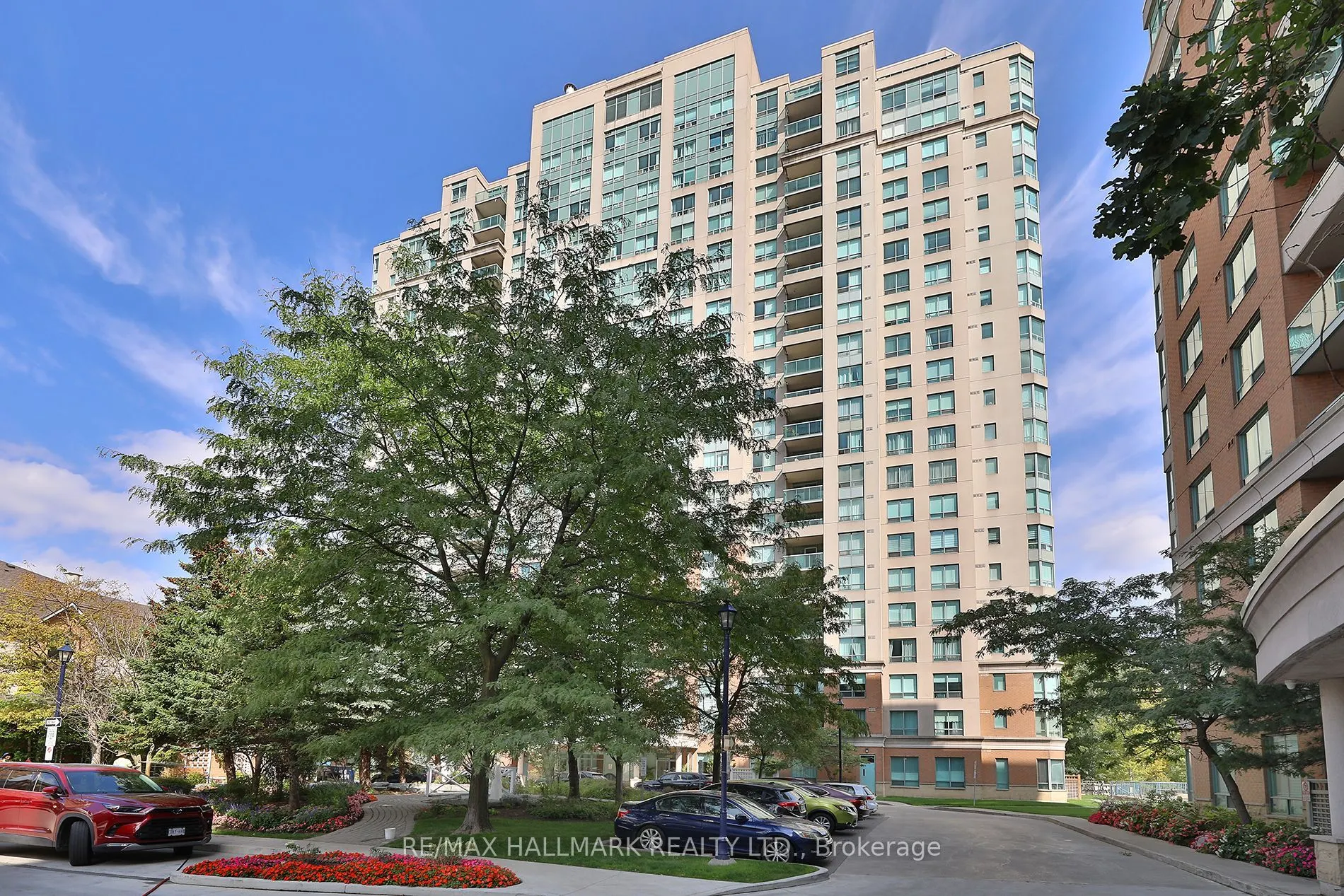 125 Omni Drive, #929