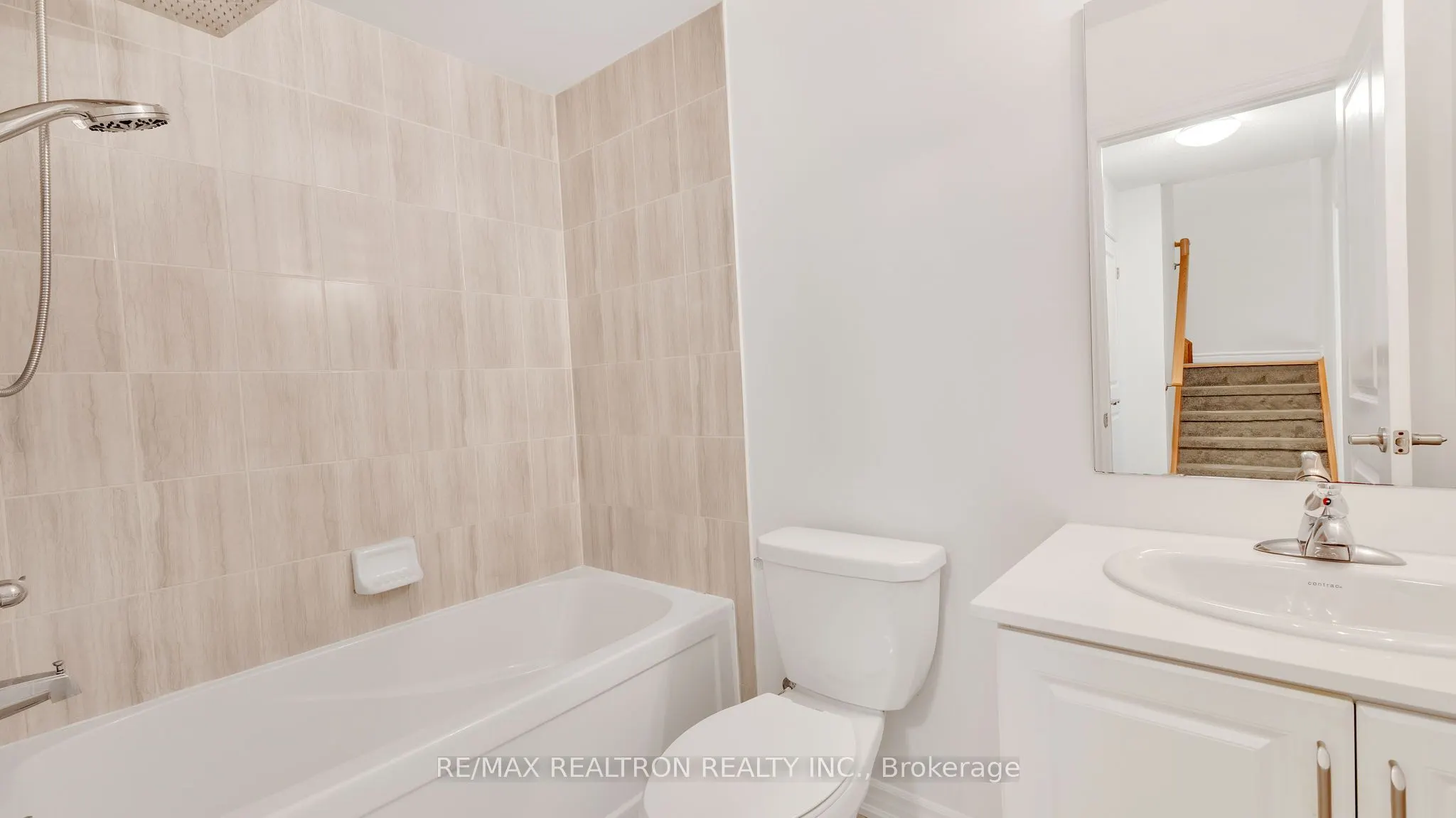 470 Beresford Path, #4