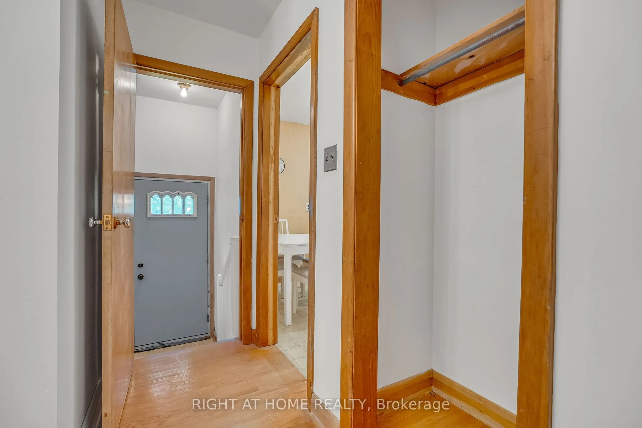 356 Conlin Road E