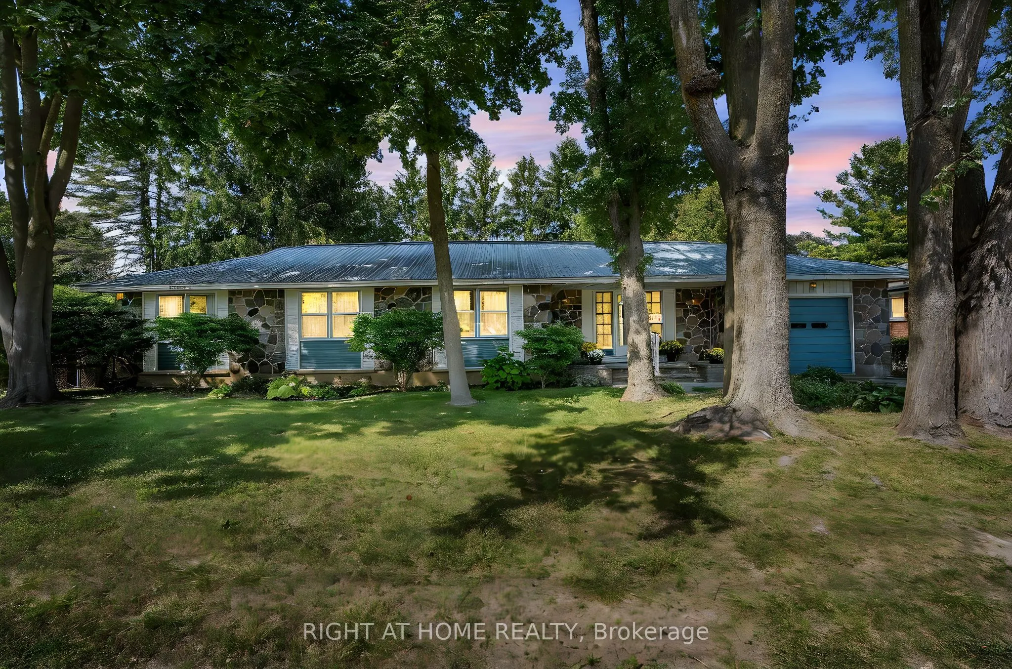 356 Conlin Road E