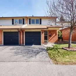 450 Bristol Crescent N, #6