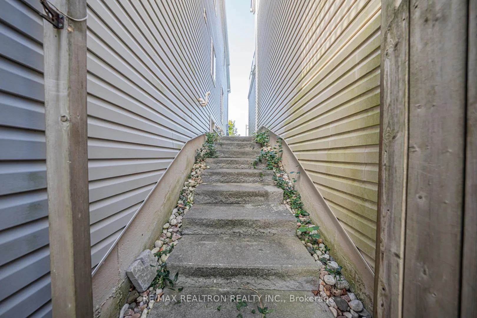 44 Moynahan Crescent, #Bsmt