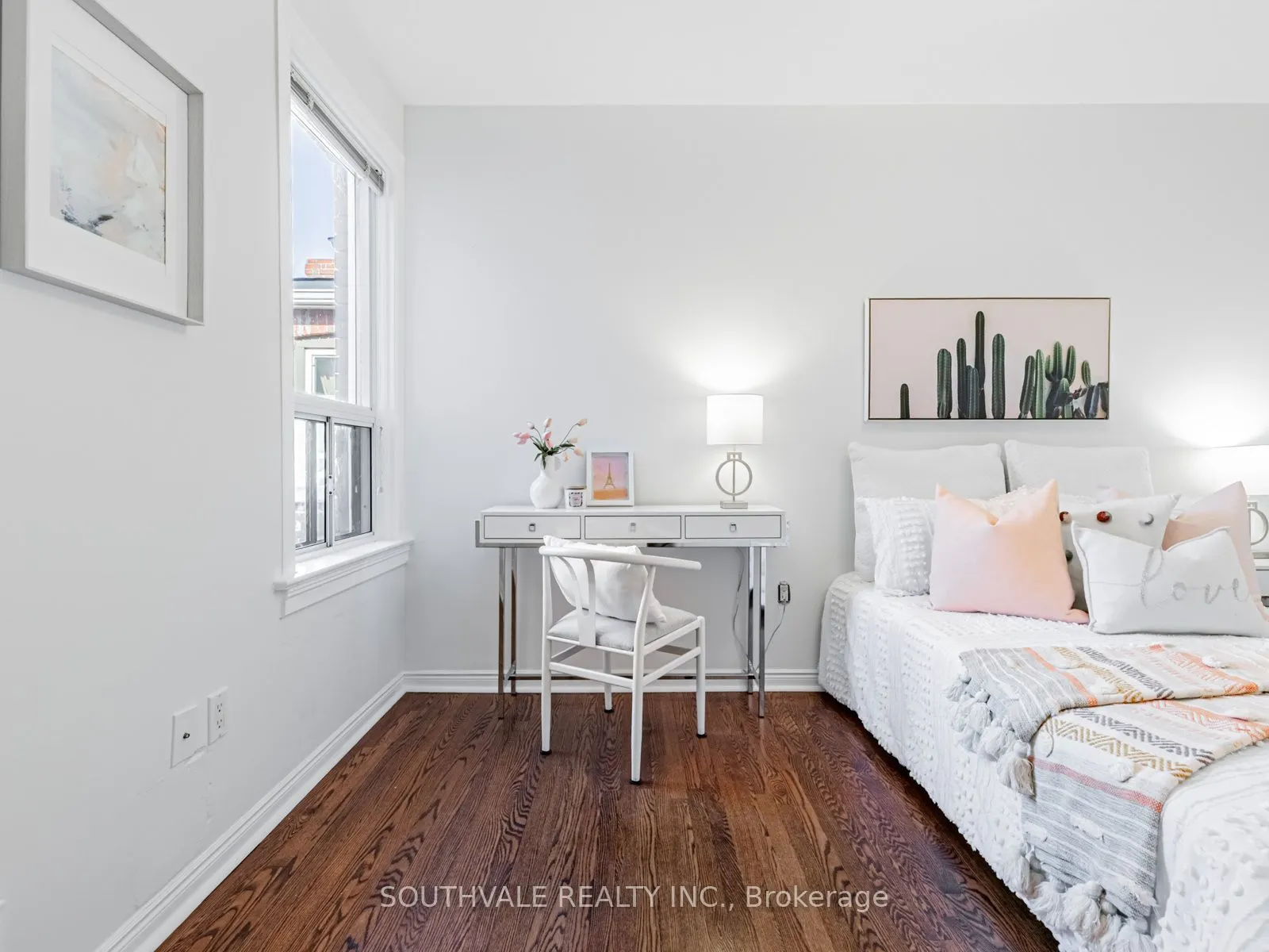 104 Dearbourne Avenue
