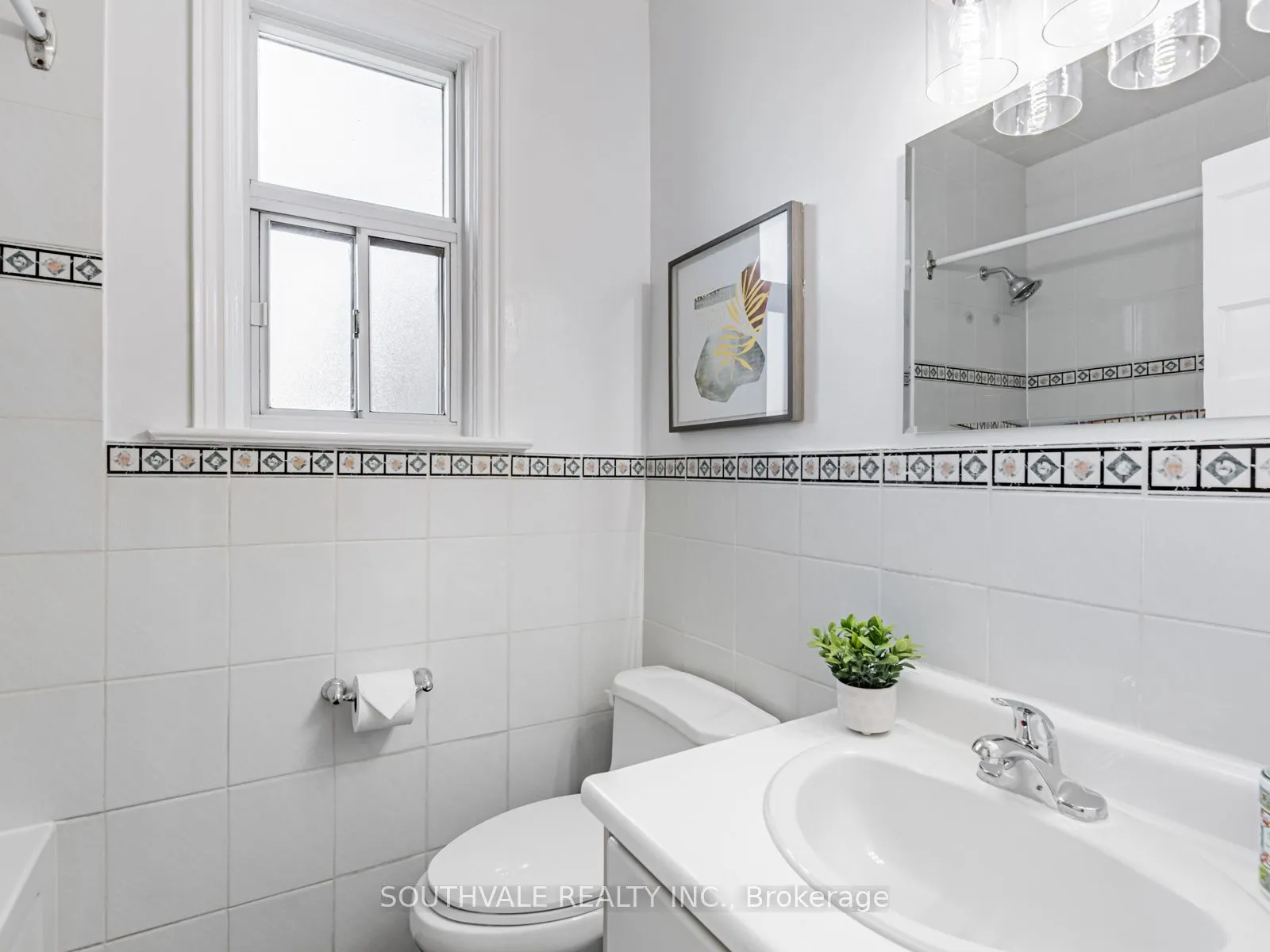 104 Dearbourne Avenue