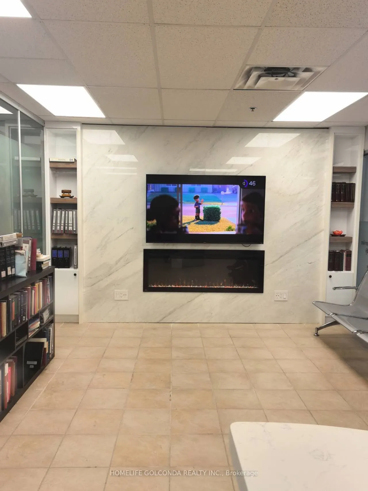 4211 Sheppard Avenue E, #A104 & 105