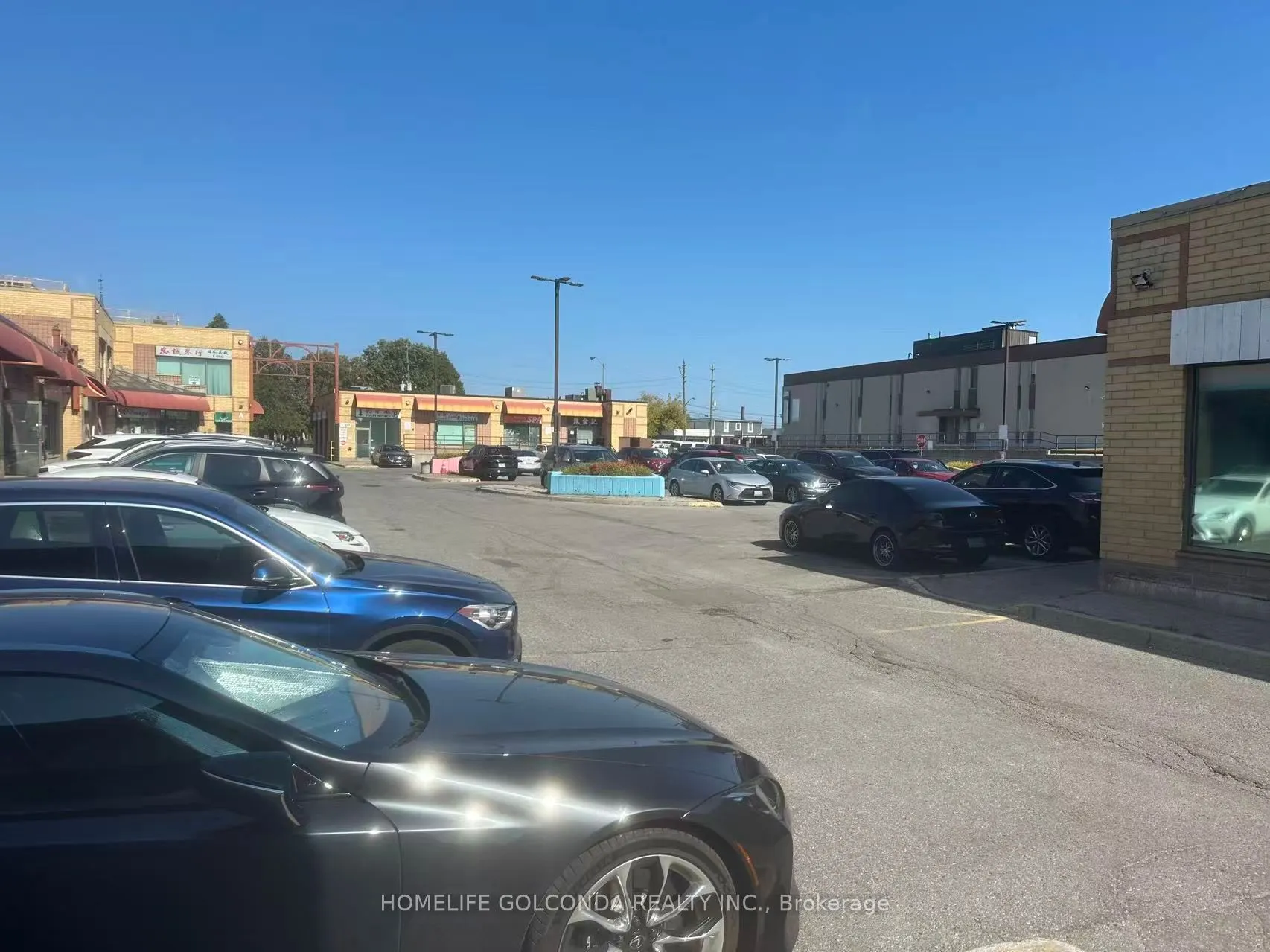 4211 Sheppard Avenue E, #A104 & 105