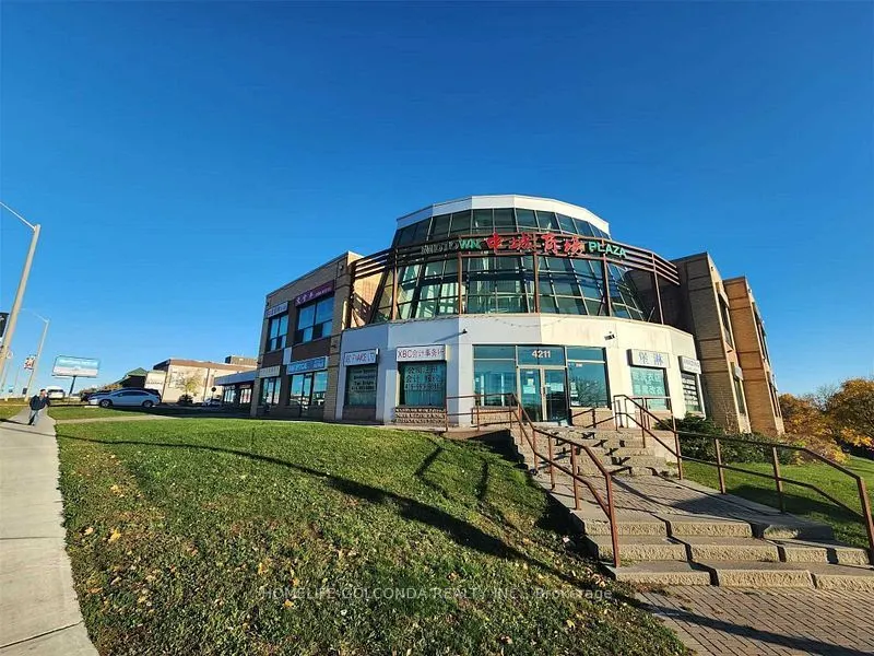 4211 Sheppard Avenue E, #A104 & 105