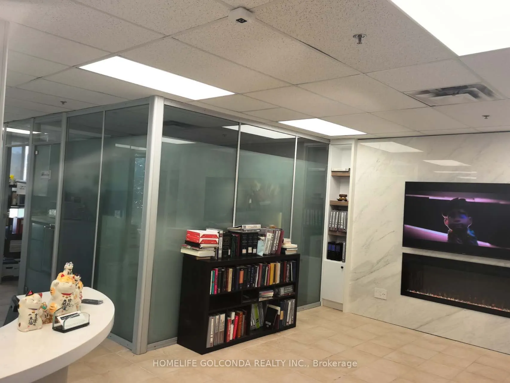 4211 Sheppard Avenue E, #A104 & 105