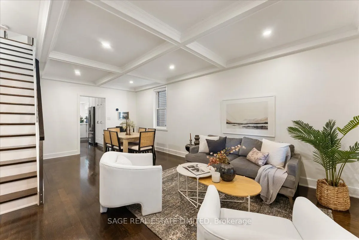 93 Woodrow Avenue