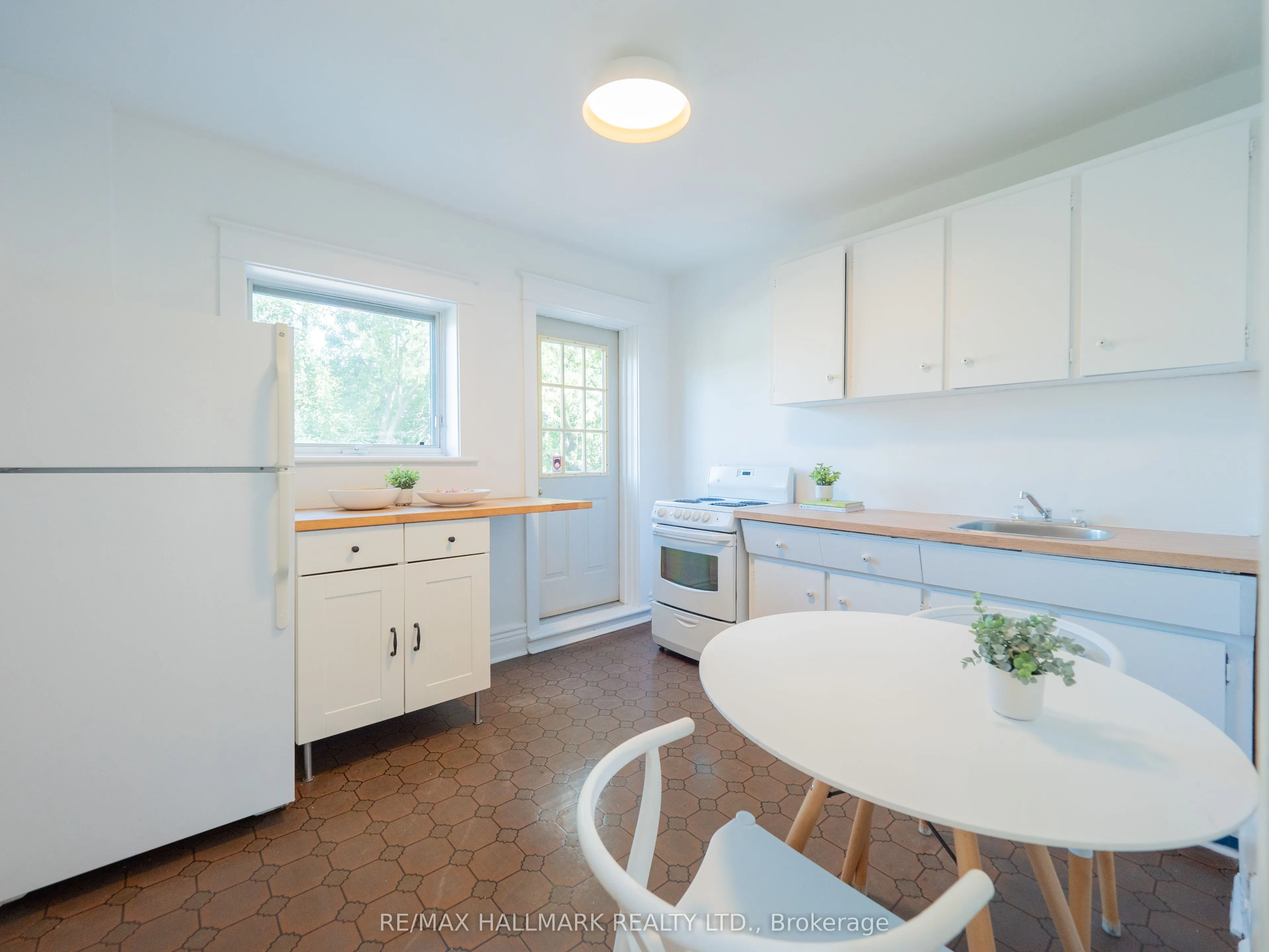 224 Fulton Avenue