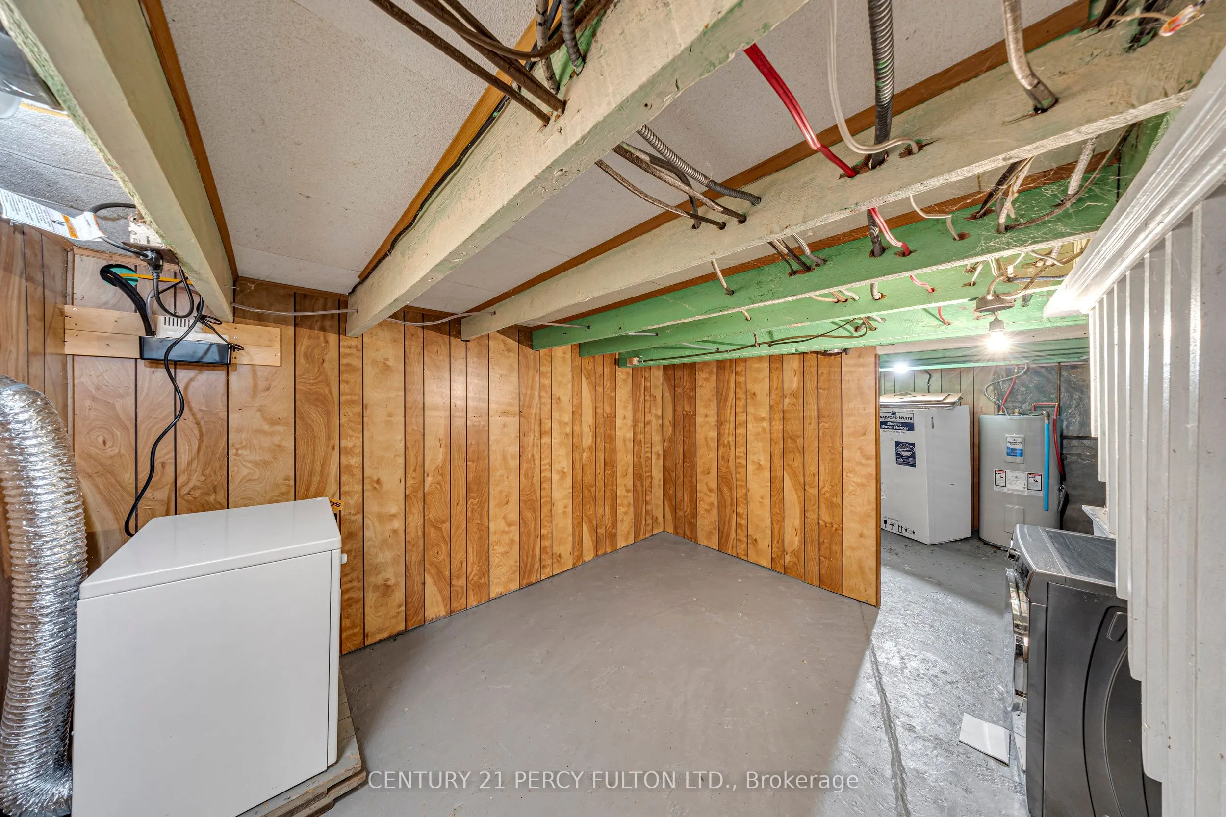 159 1/2 Olive Avenue
