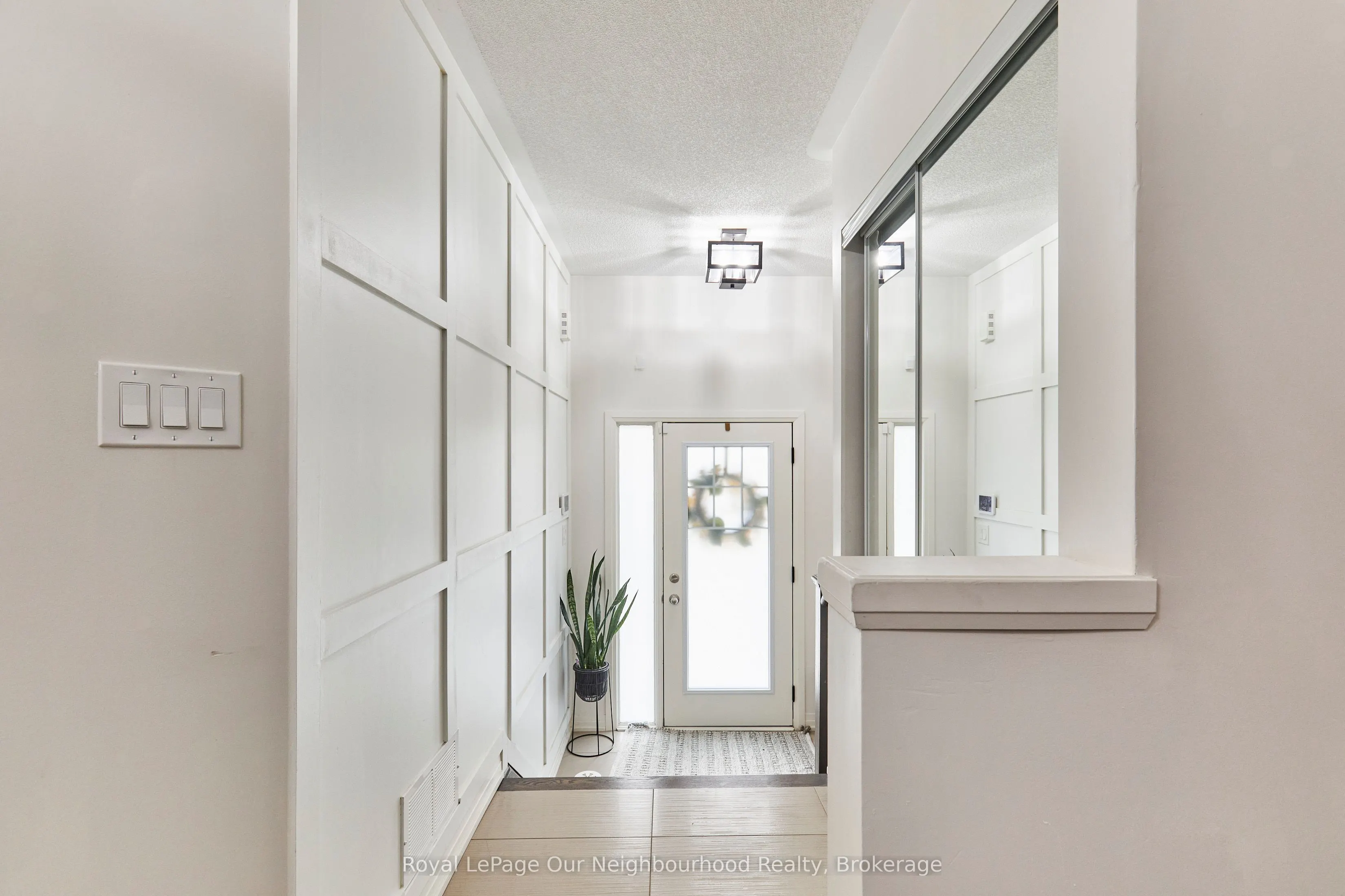 28 Clarington Boulevard