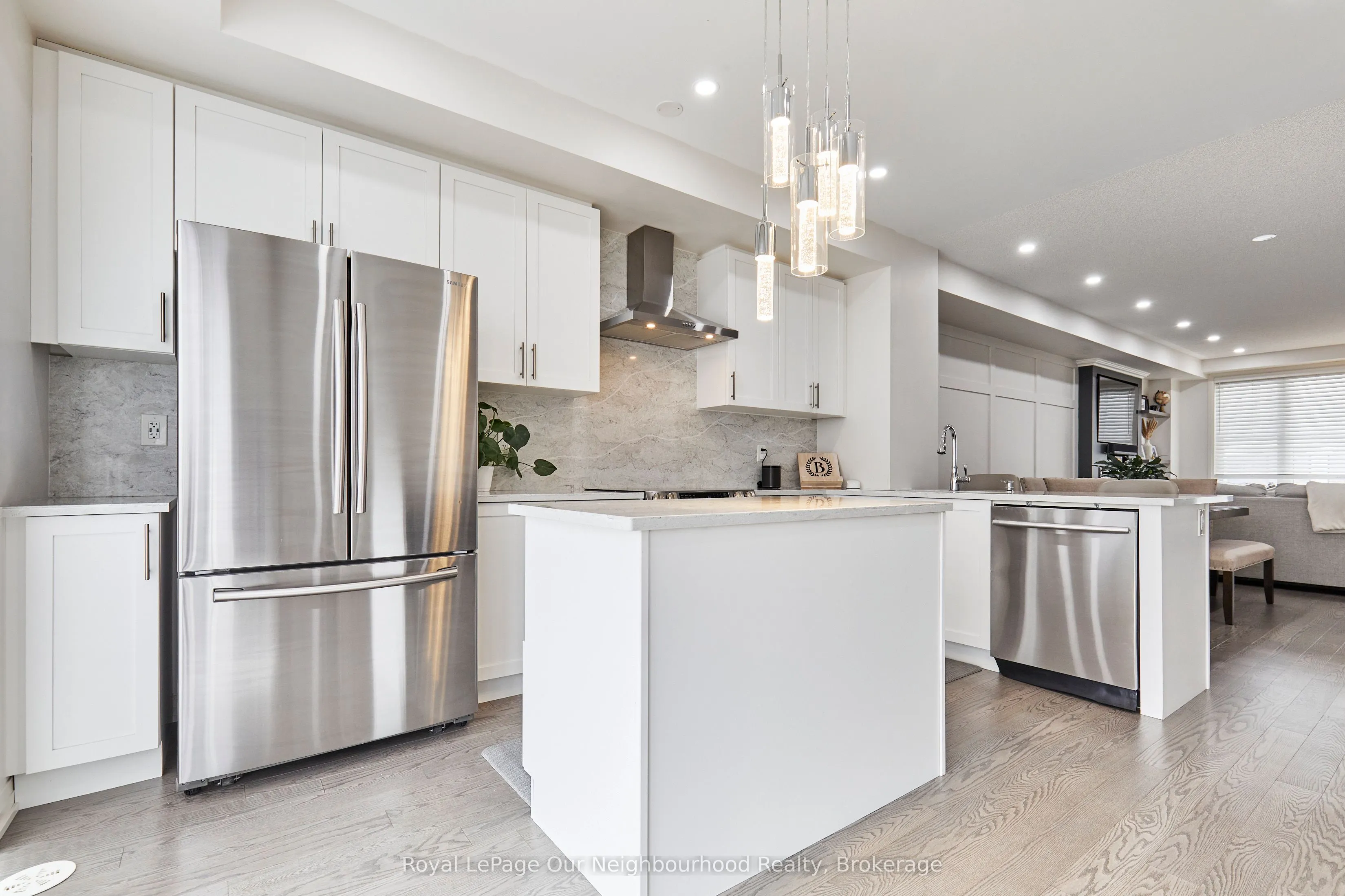 28 Clarington Boulevard