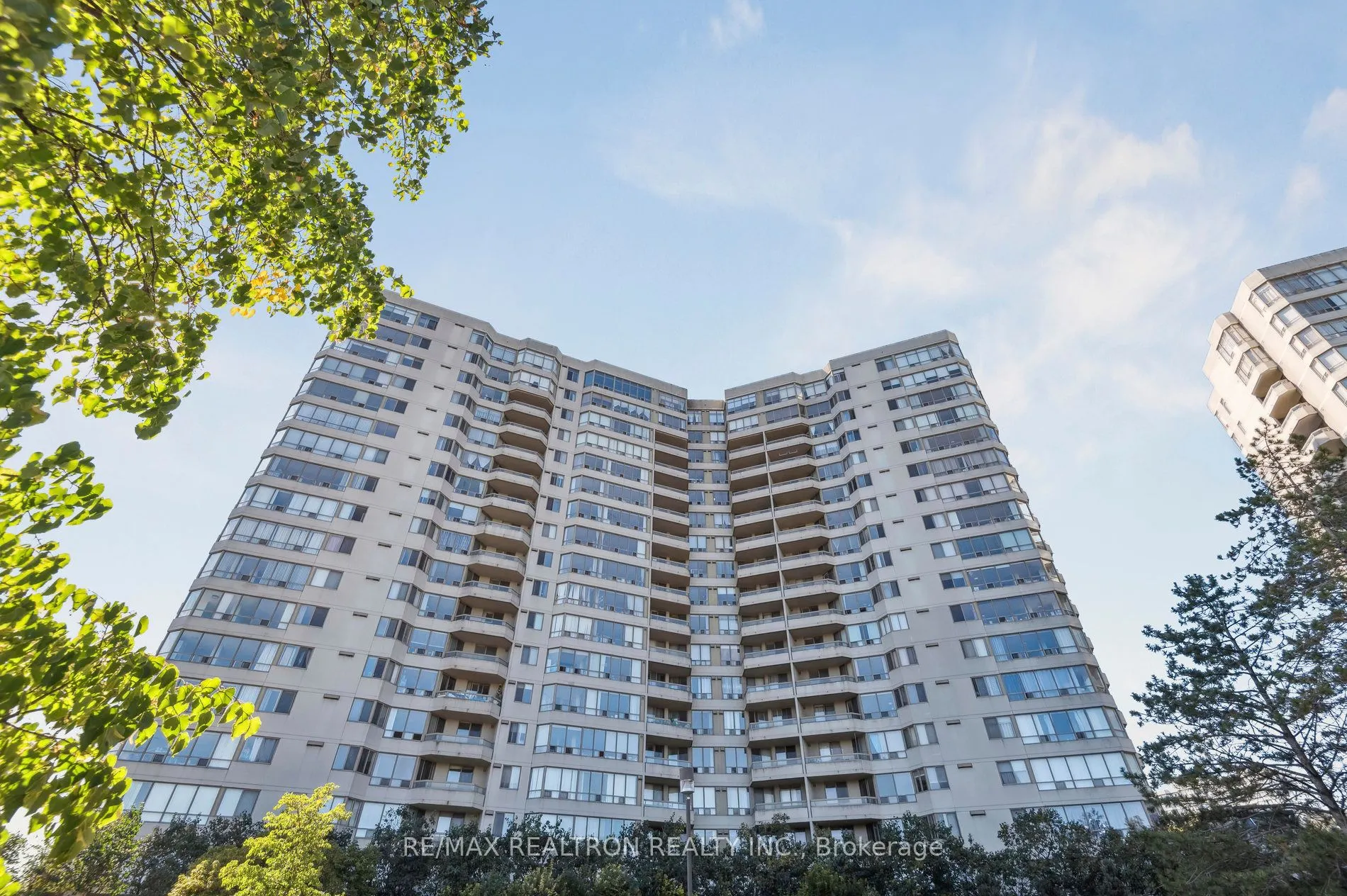 150 Alton Towers Circle, #1503