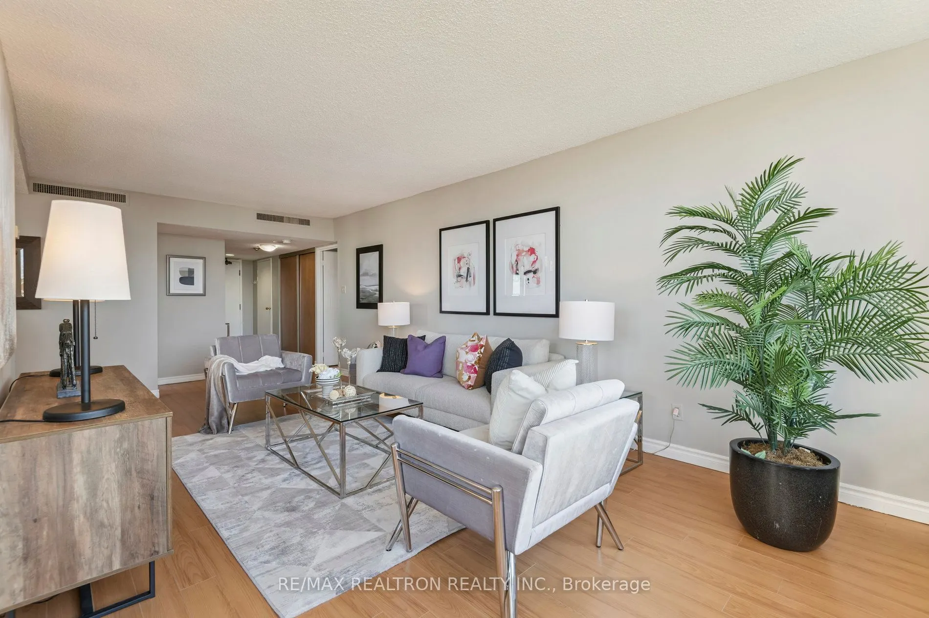 150 Alton Towers Circle, #1503