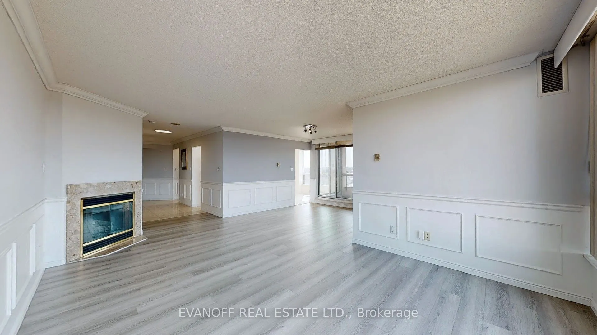 10 Guildwood Parkway, #1030
