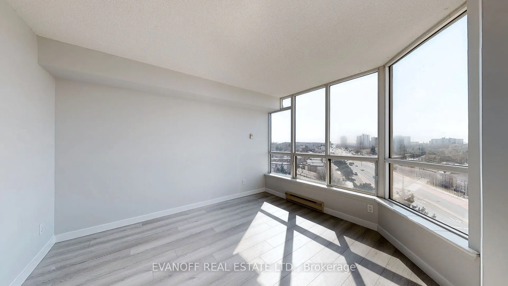 10 Guildwood Parkway, #1030