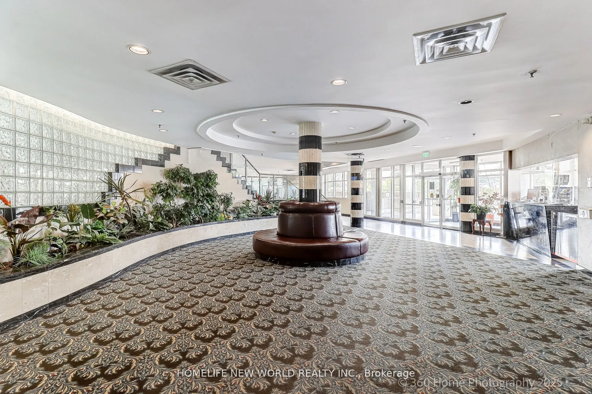 2550 Lawrence Avenue, #1006