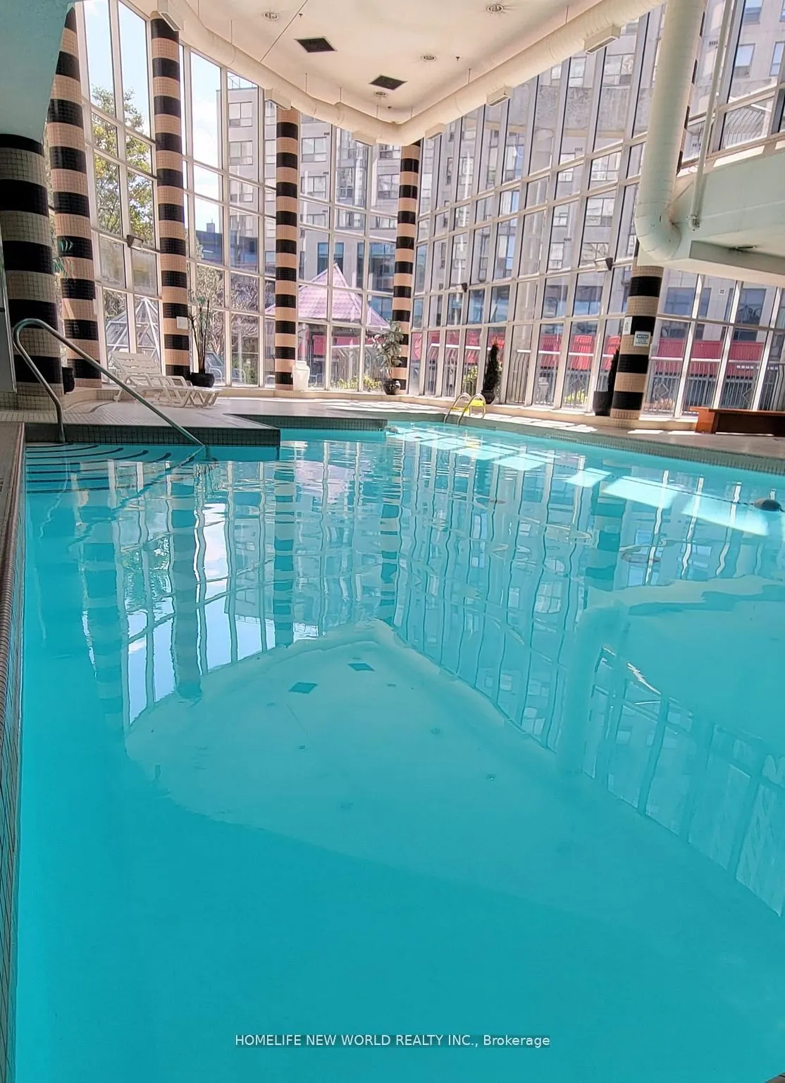 2550 Lawrence Avenue, #1006