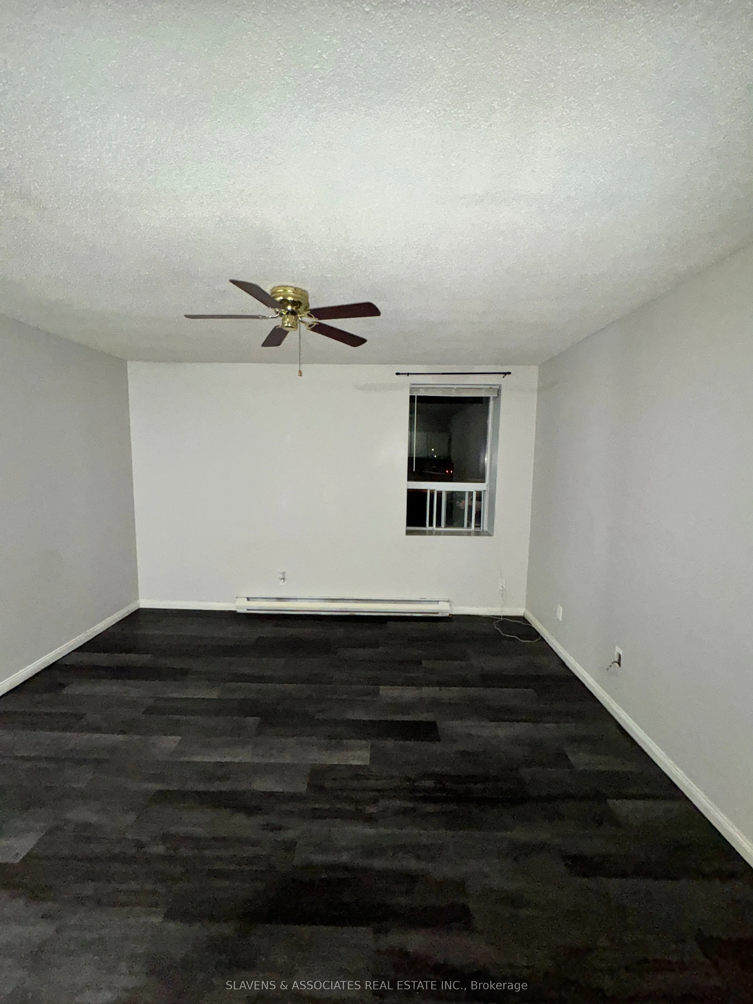 45 King Avenue W #10