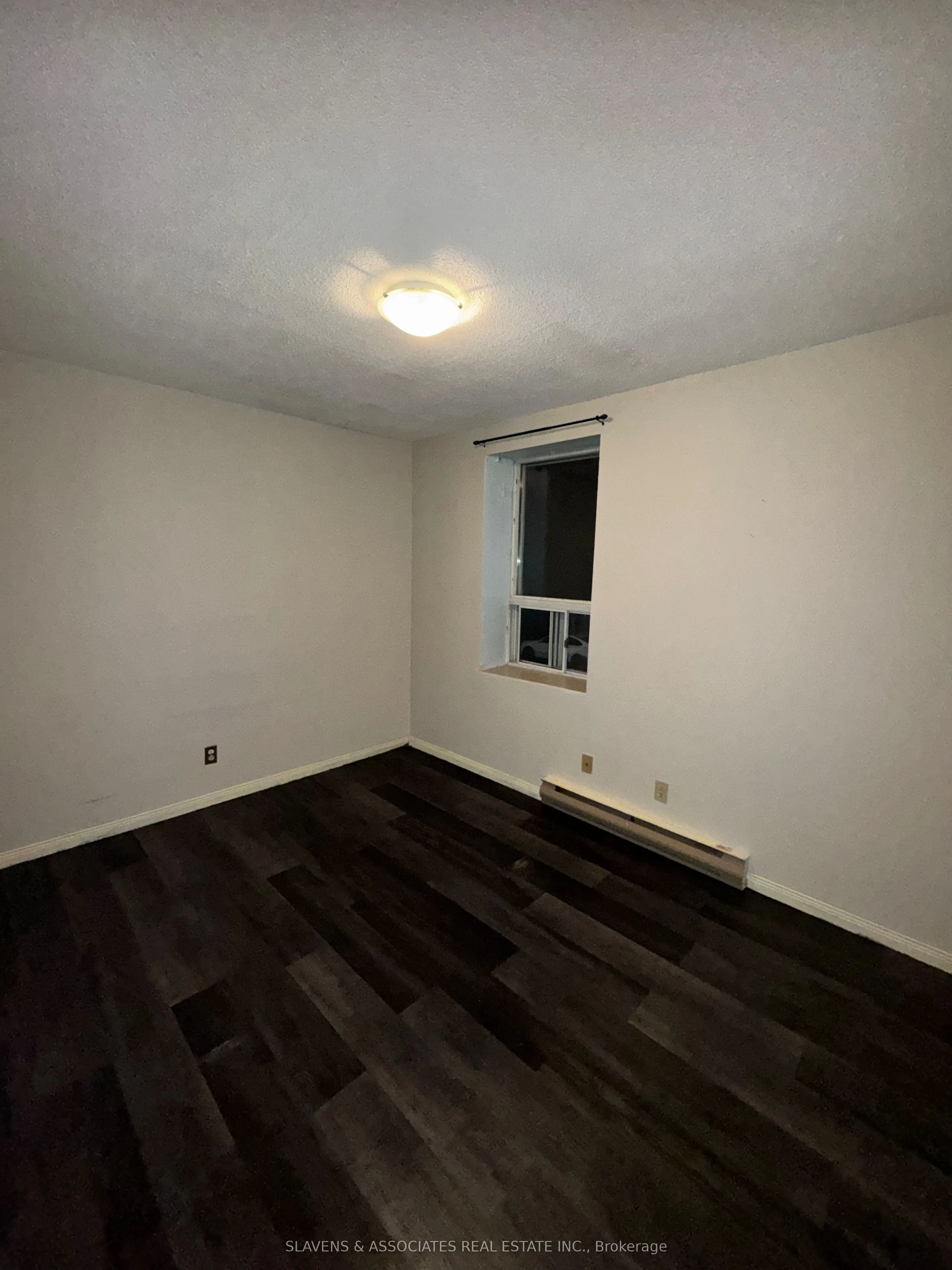 45 King Avenue W #10