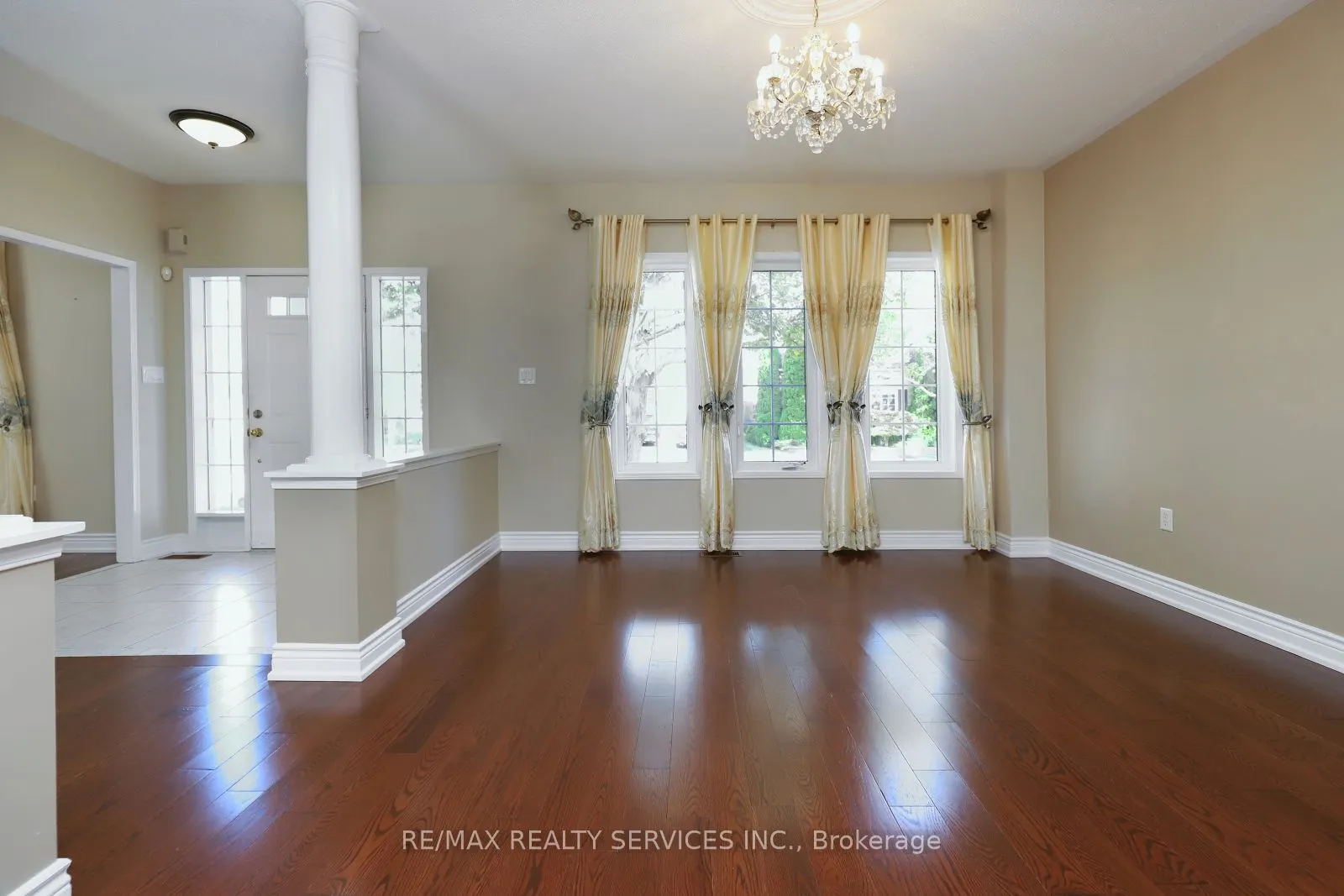 17 Ballantyne Drive