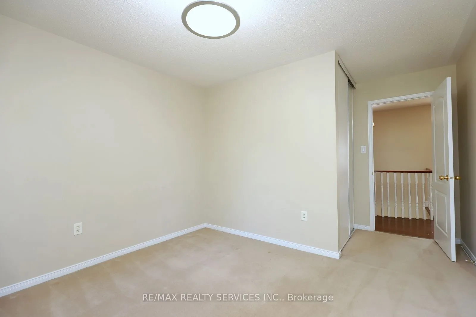 17 Ballantyne Drive