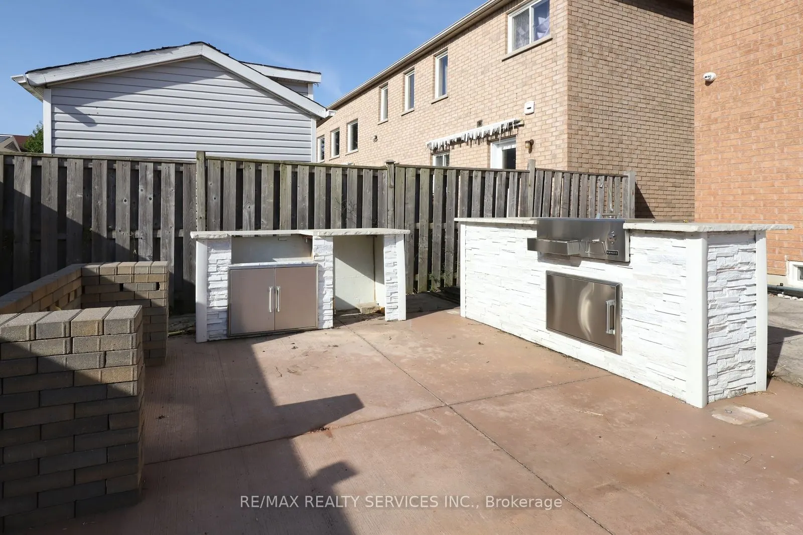 17 Ballantyne Drive
