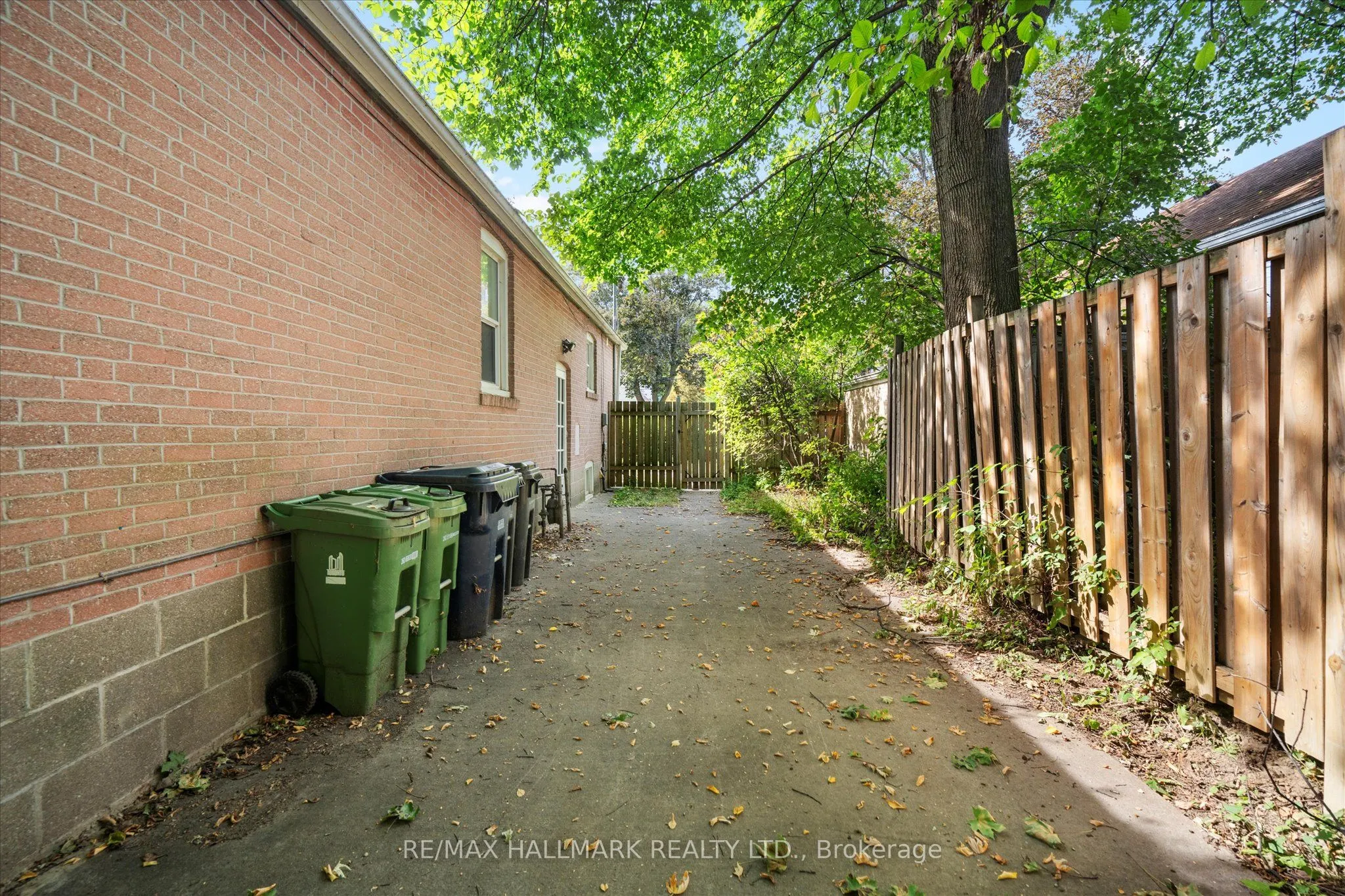 5 East Haven Drive