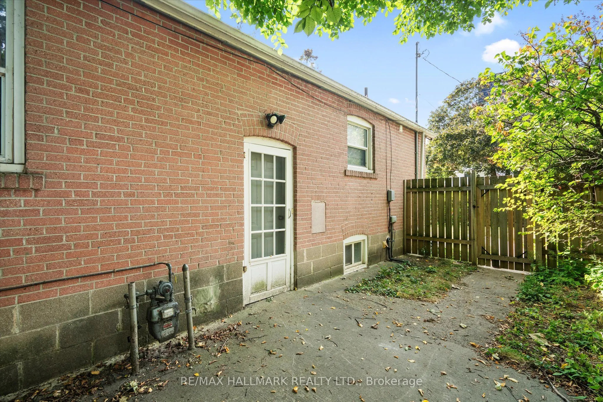 5 East Haven Drive