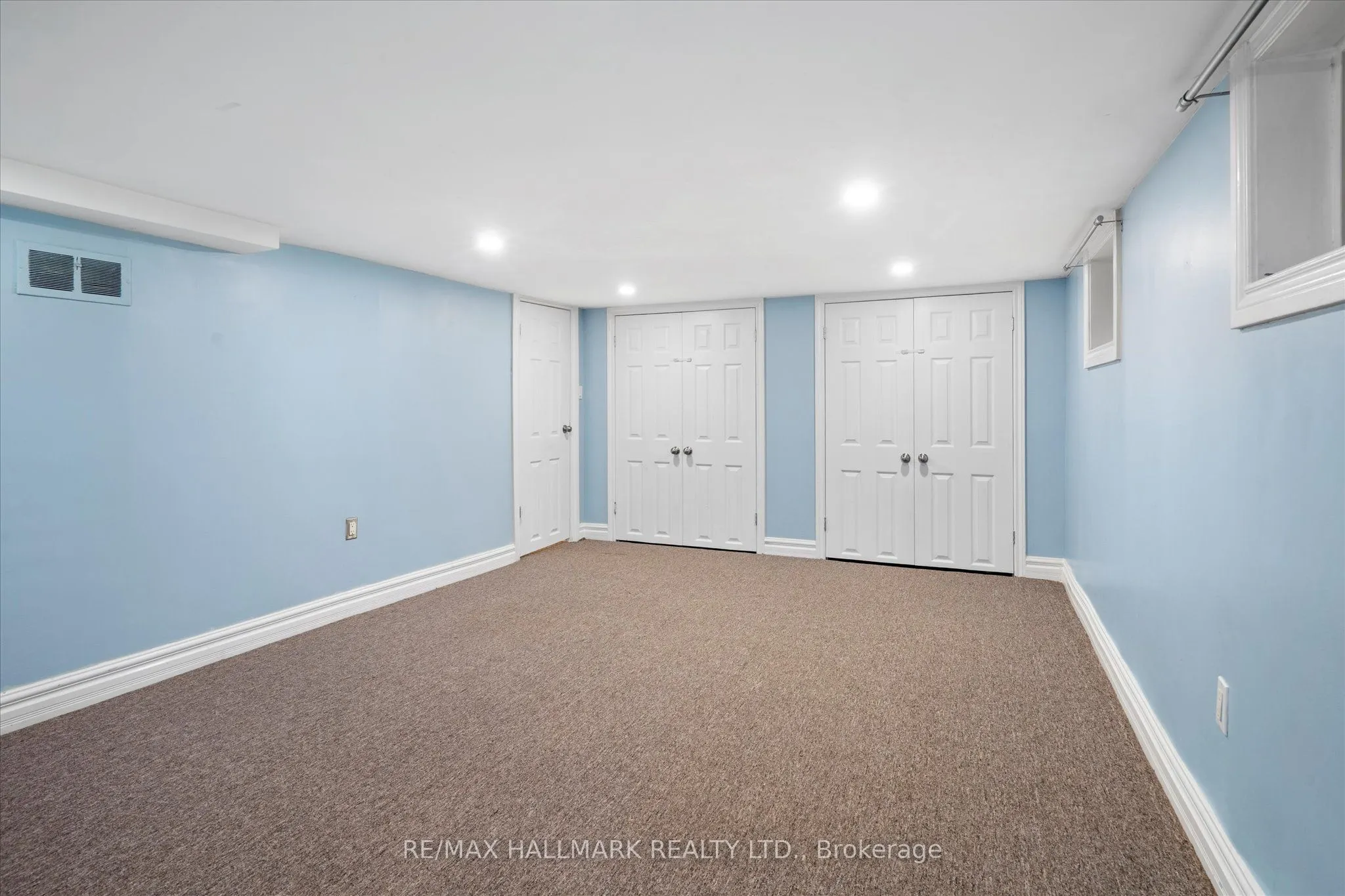 5 East Haven Drive