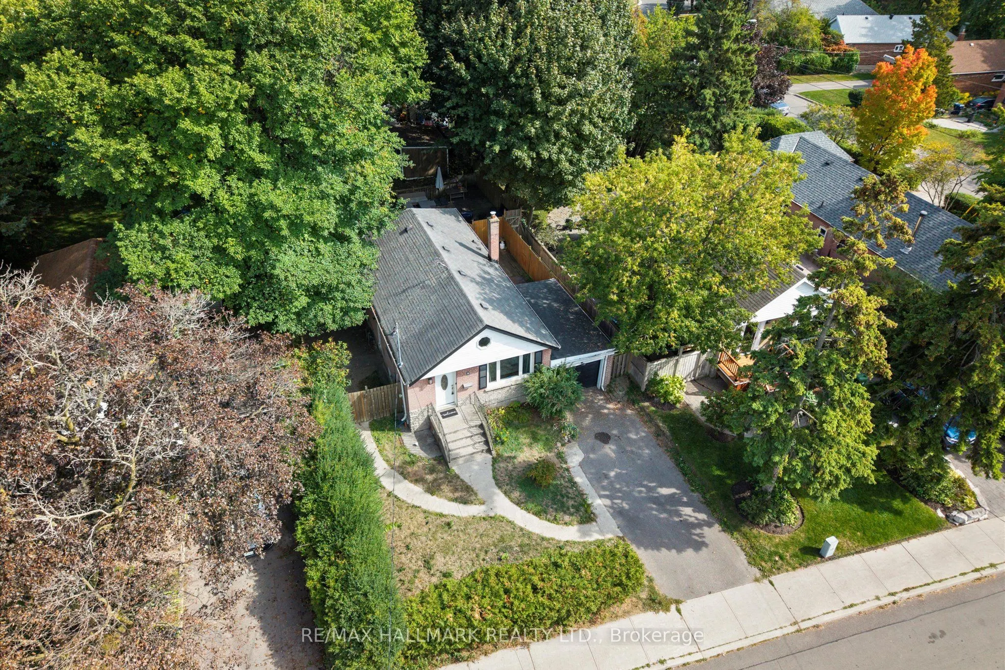 5 East Haven Drive