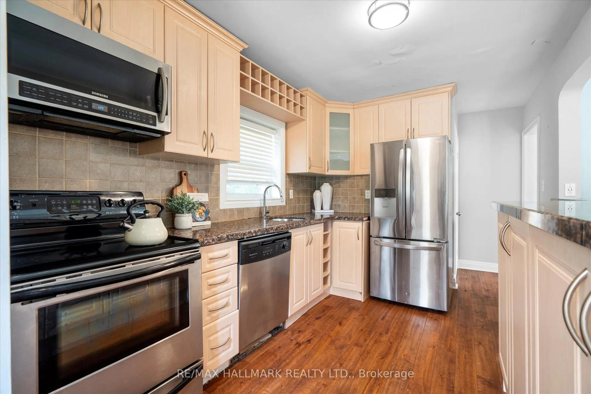 5 East Haven Drive