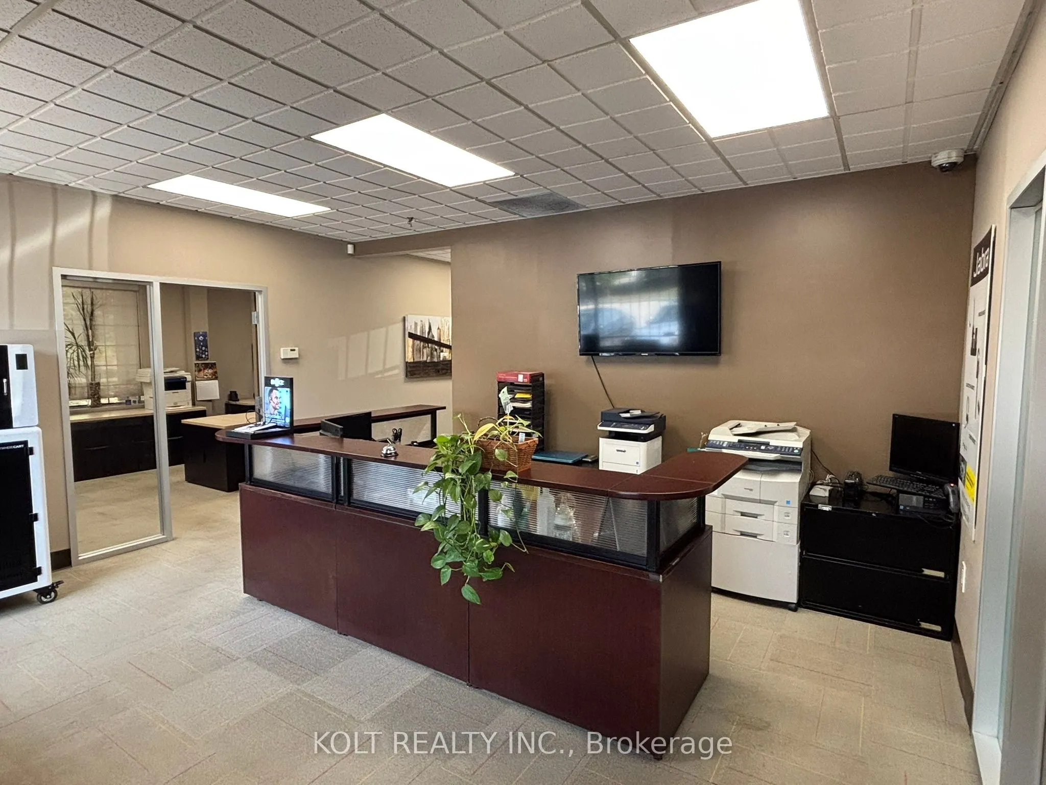 525 Milner Avenue, #1