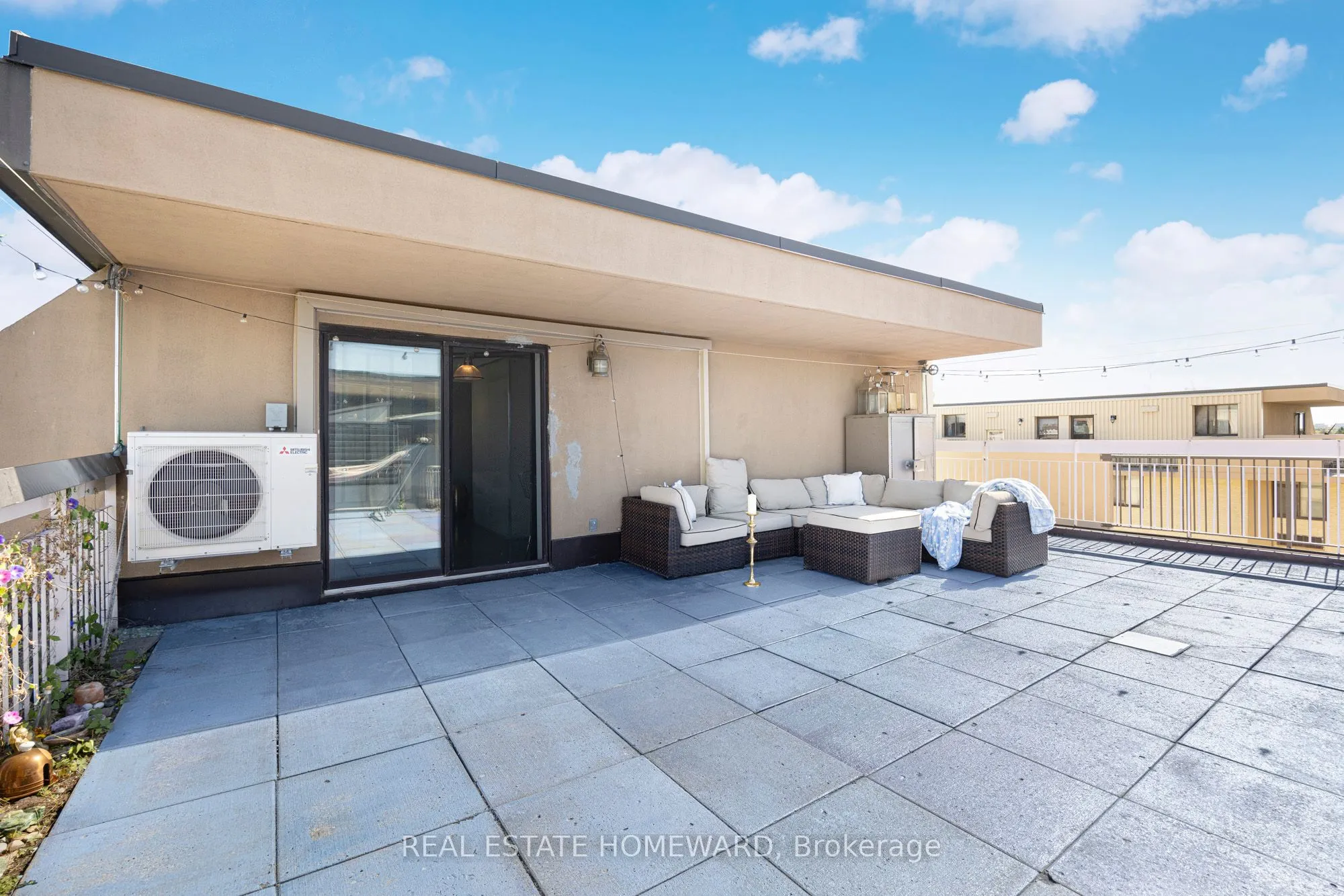 665 Kennedy Road, #702
